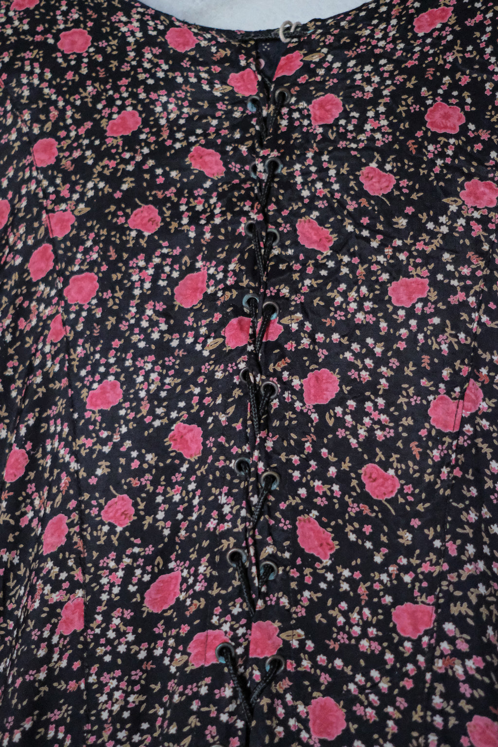 Vintage Calico Dress / 碎花綁帶洋裝