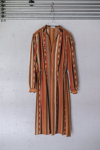 Vintage Print Dress / 棕糖色圖騰洋裝