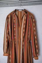 Vintage Print Dress / 棕糖色圖騰洋裝