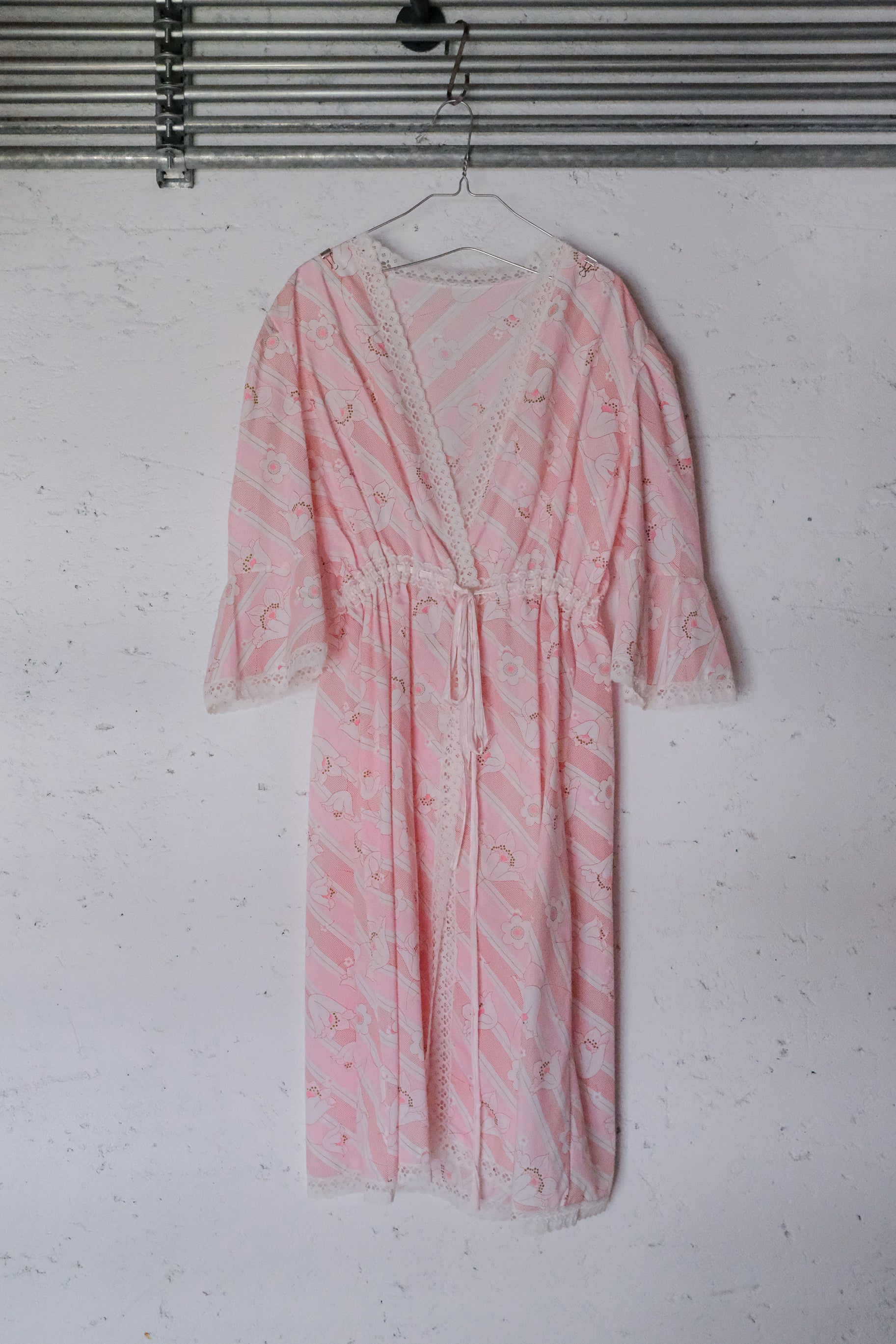Vintage Floral Sheer Night Dress / 白木蘭蕾絲開襟睡衣洋裝