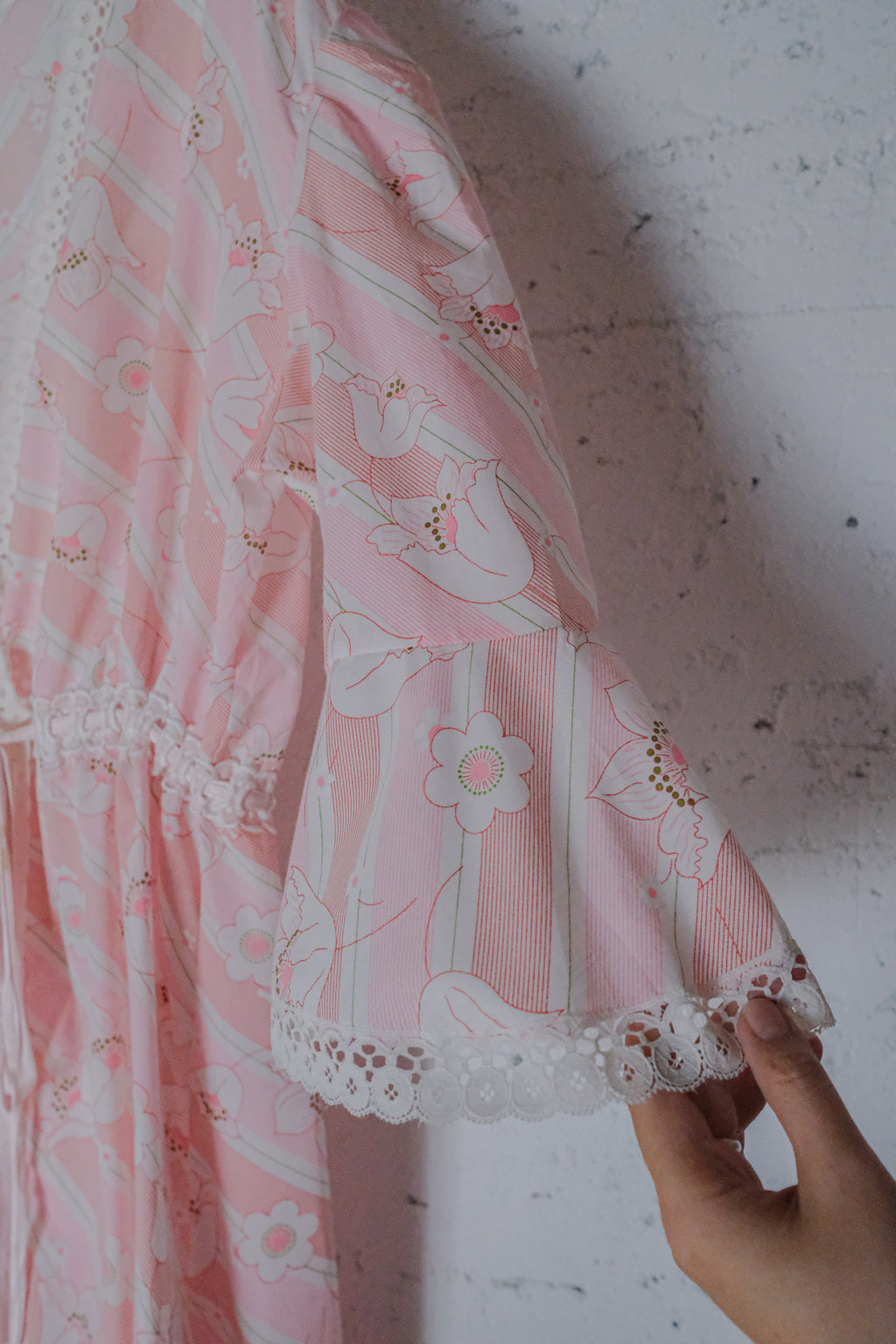 Vintage Floral Sheer Night Dress / 白木蘭蕾絲開襟睡衣洋裝