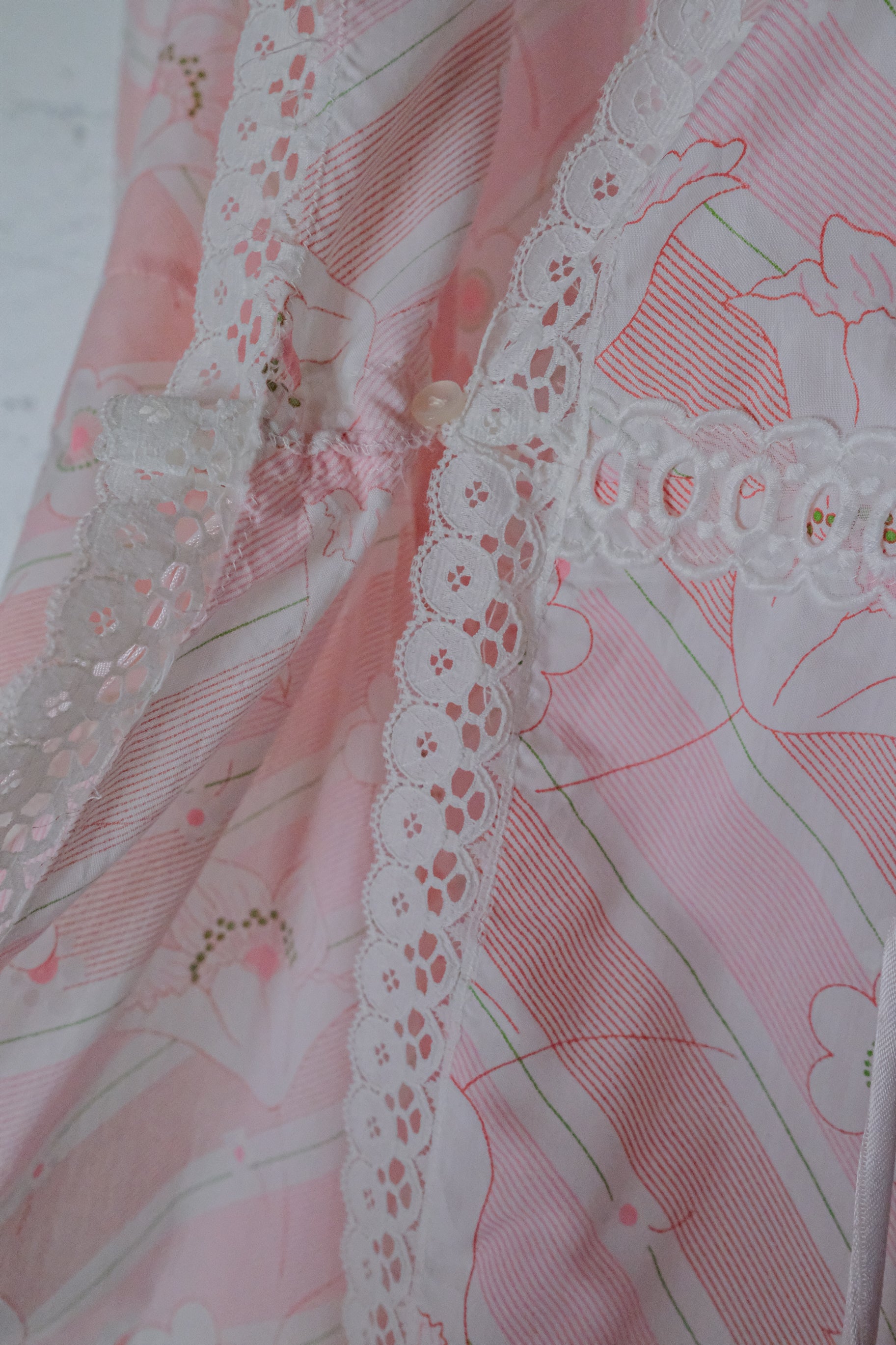 Vintage Floral Sheer Night Dress / 白木蘭蕾絲開襟睡衣洋裝