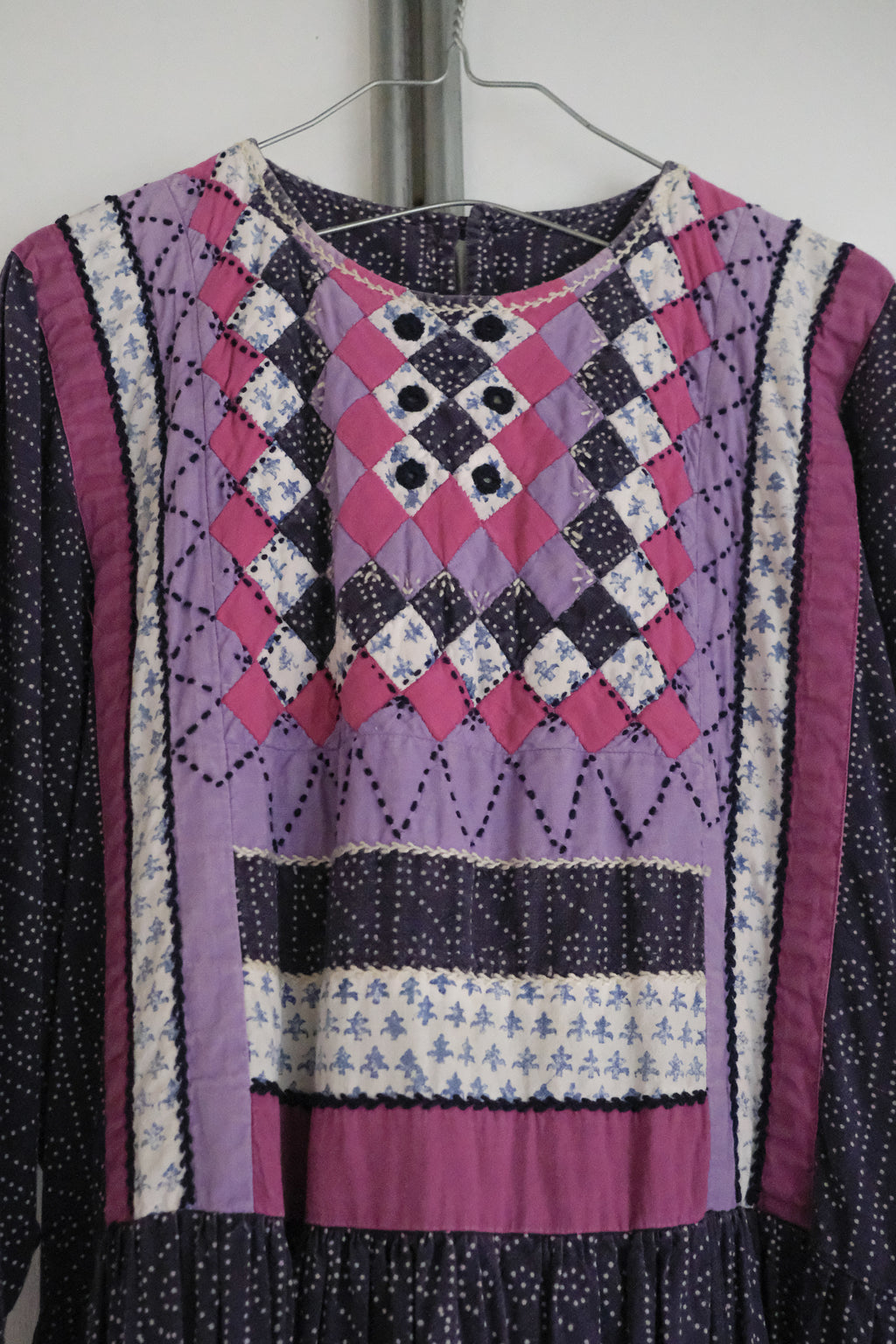1970's Indian Shisha Patch Wax Print Dress / 印度古著鏡面刺繡蠟染印花洋裝