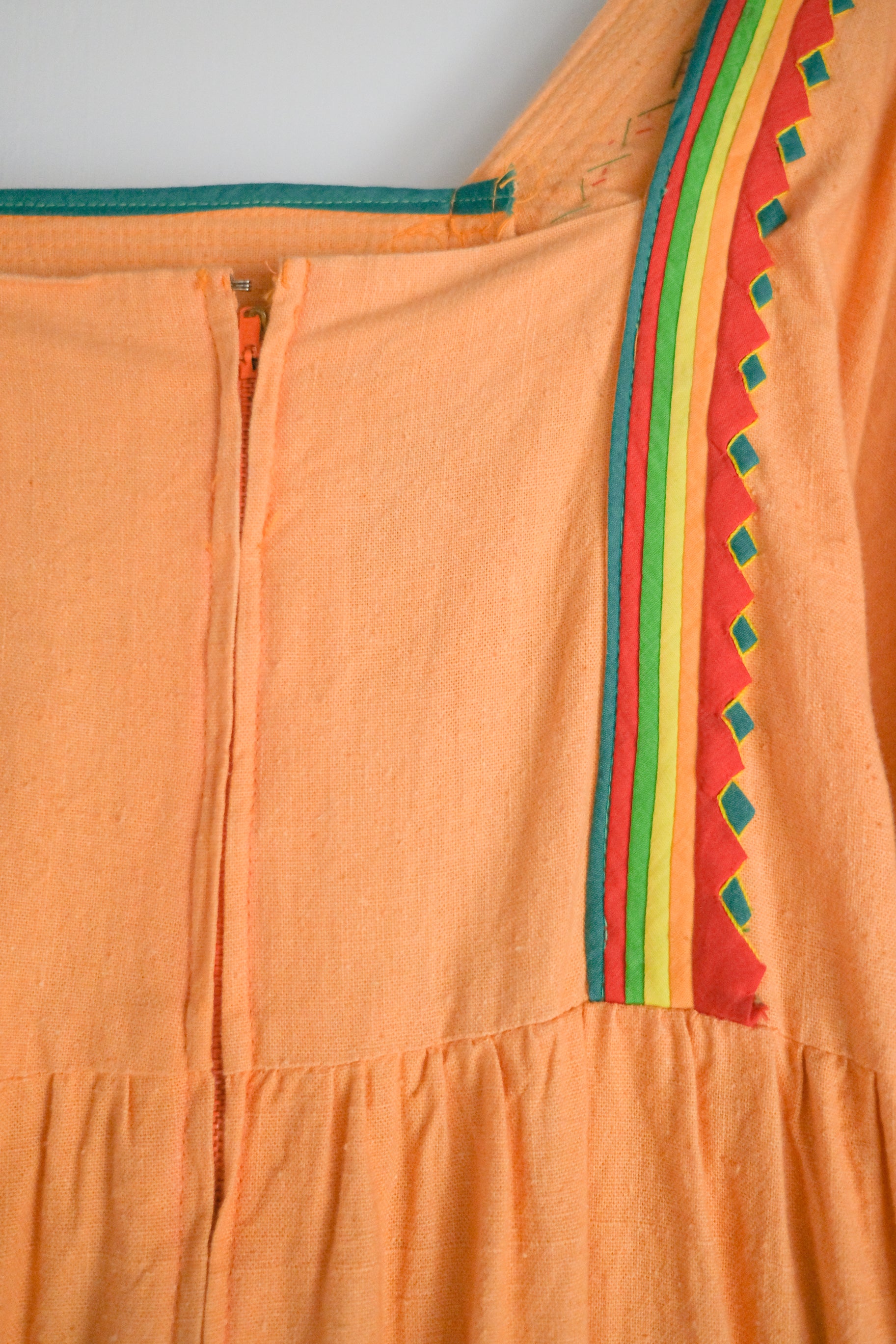 1970's "Hmong" Tribe Folk Dress Hippie Style / 古著嬉皮風洋裝