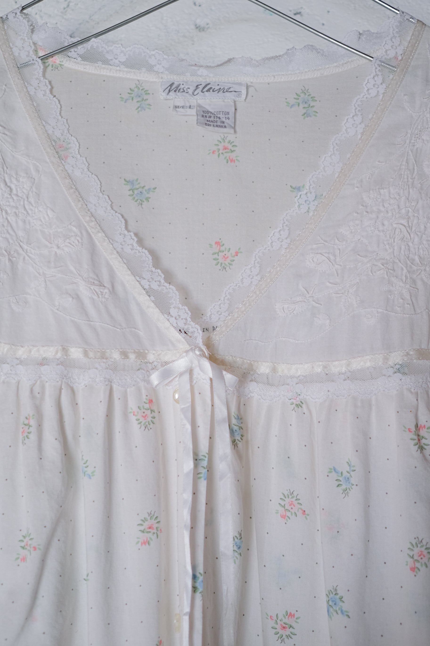 Vintage Night Dress / 碎花透膚V領睡衣洋裝