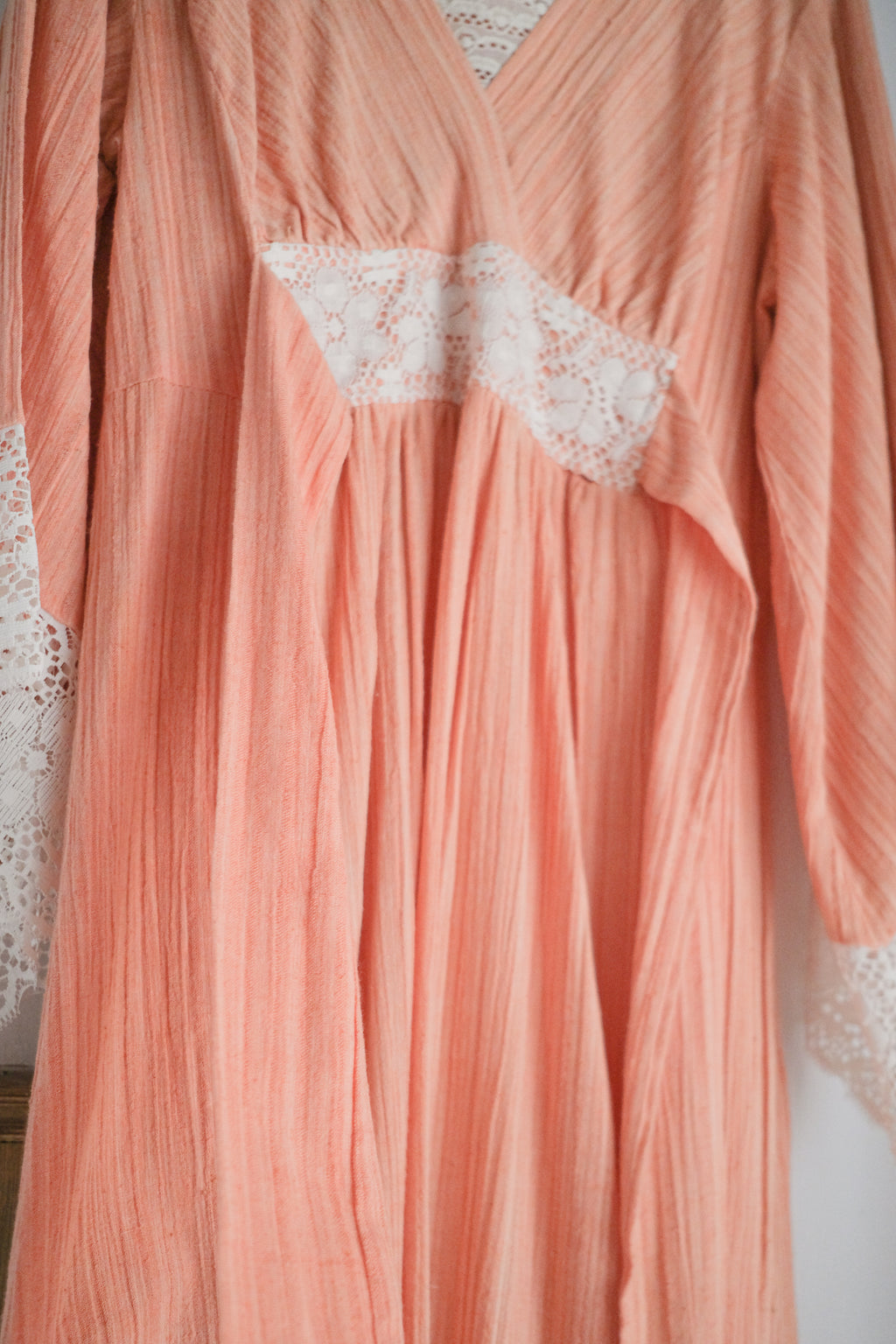 Vintage 1970's Peach Gauze Prairie Dress / 古著蜜桃色棉紗長洋裝
