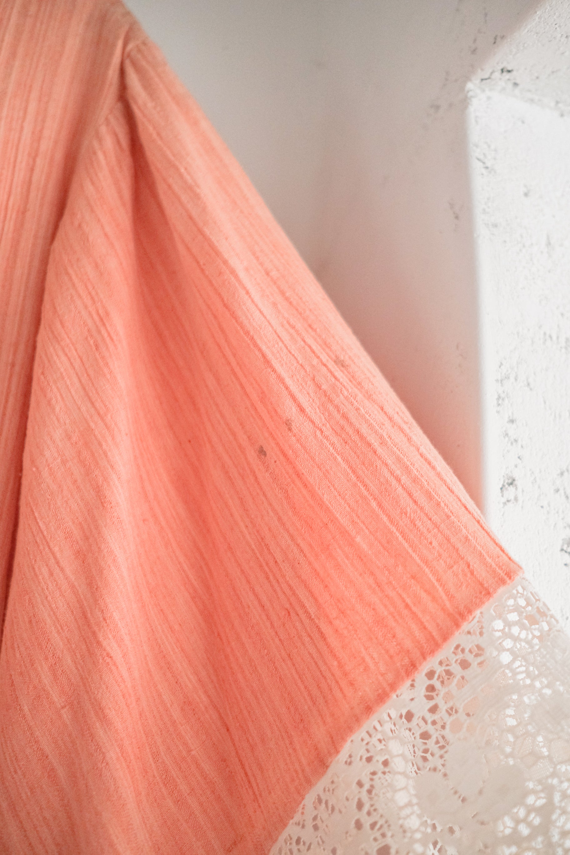 Vintage 1970's Peach Gauze Prairie Dress / 古著蜜桃色棉紗長洋裝