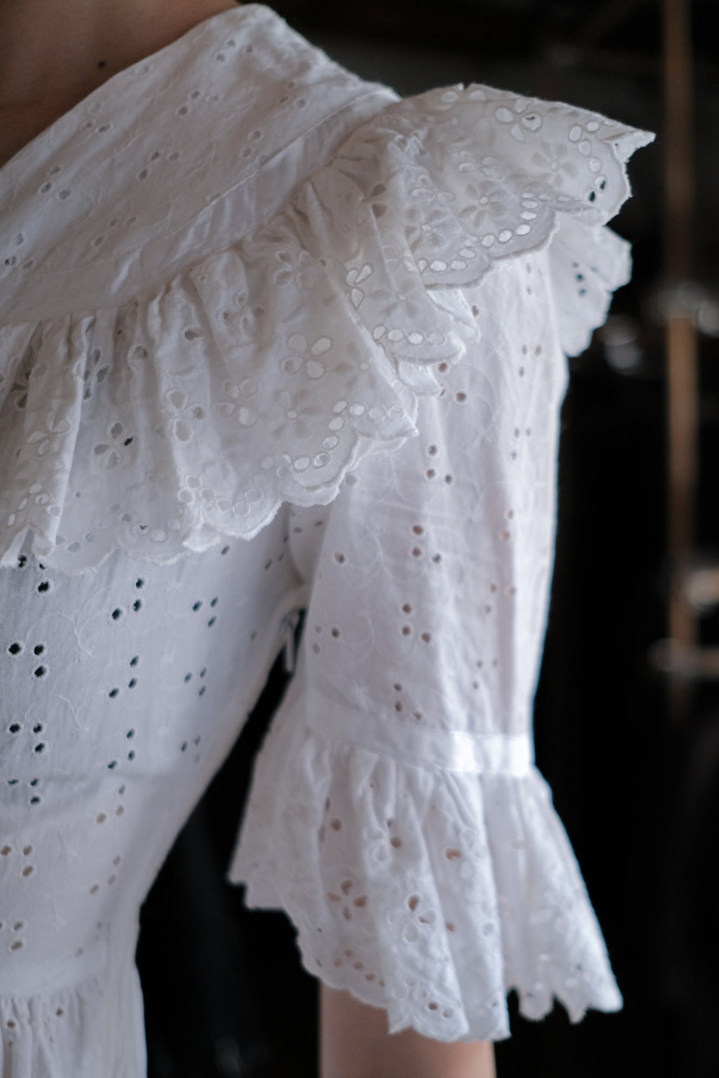 1970's Embroidered Eyelet Flowers Lace Maxi Dress / 古著鏤空刺繡蕾絲長洋裝