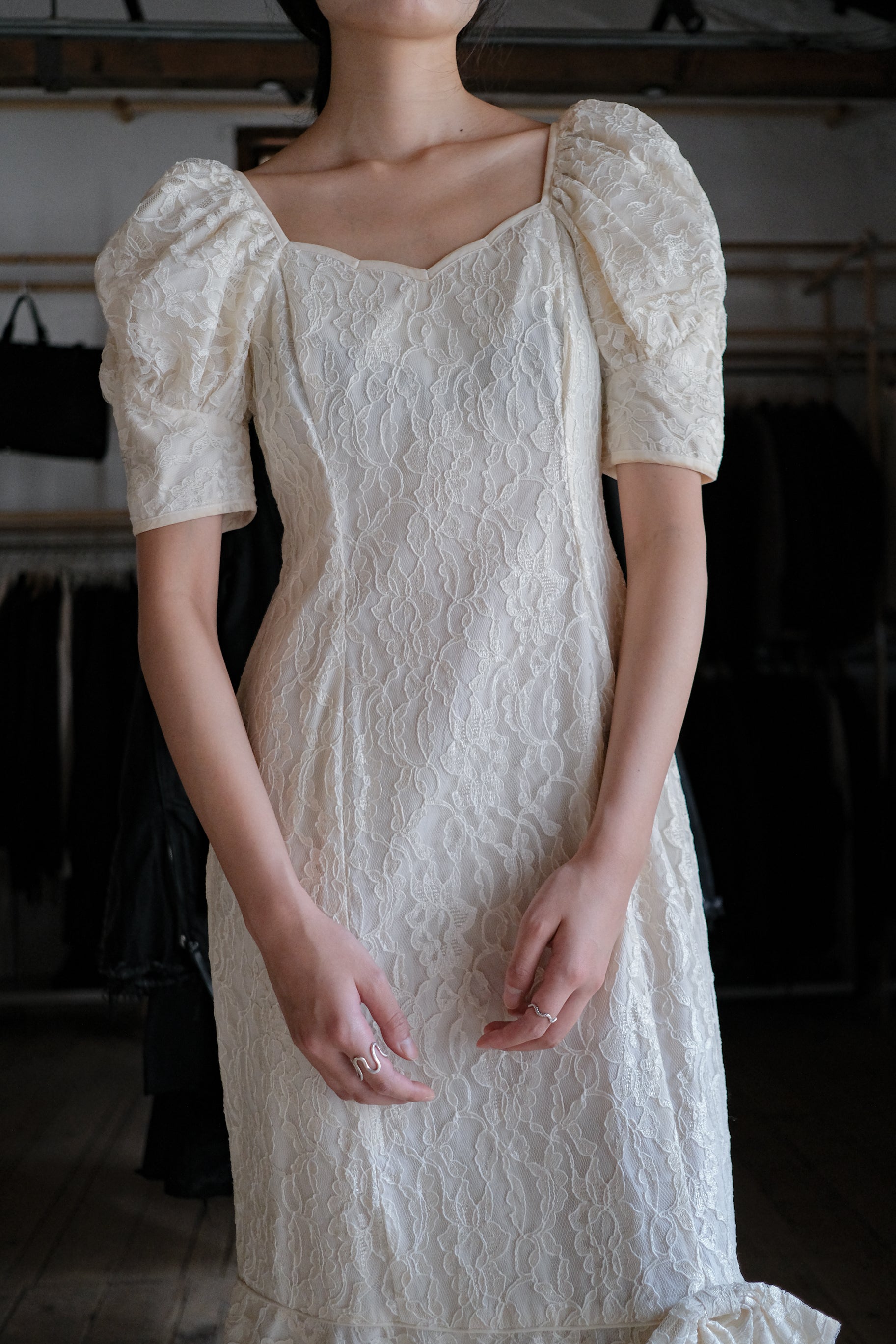 1970’s "Hana Hou" Muumuu Lace Dress / 古著米色穆穆蕾絲洋裝