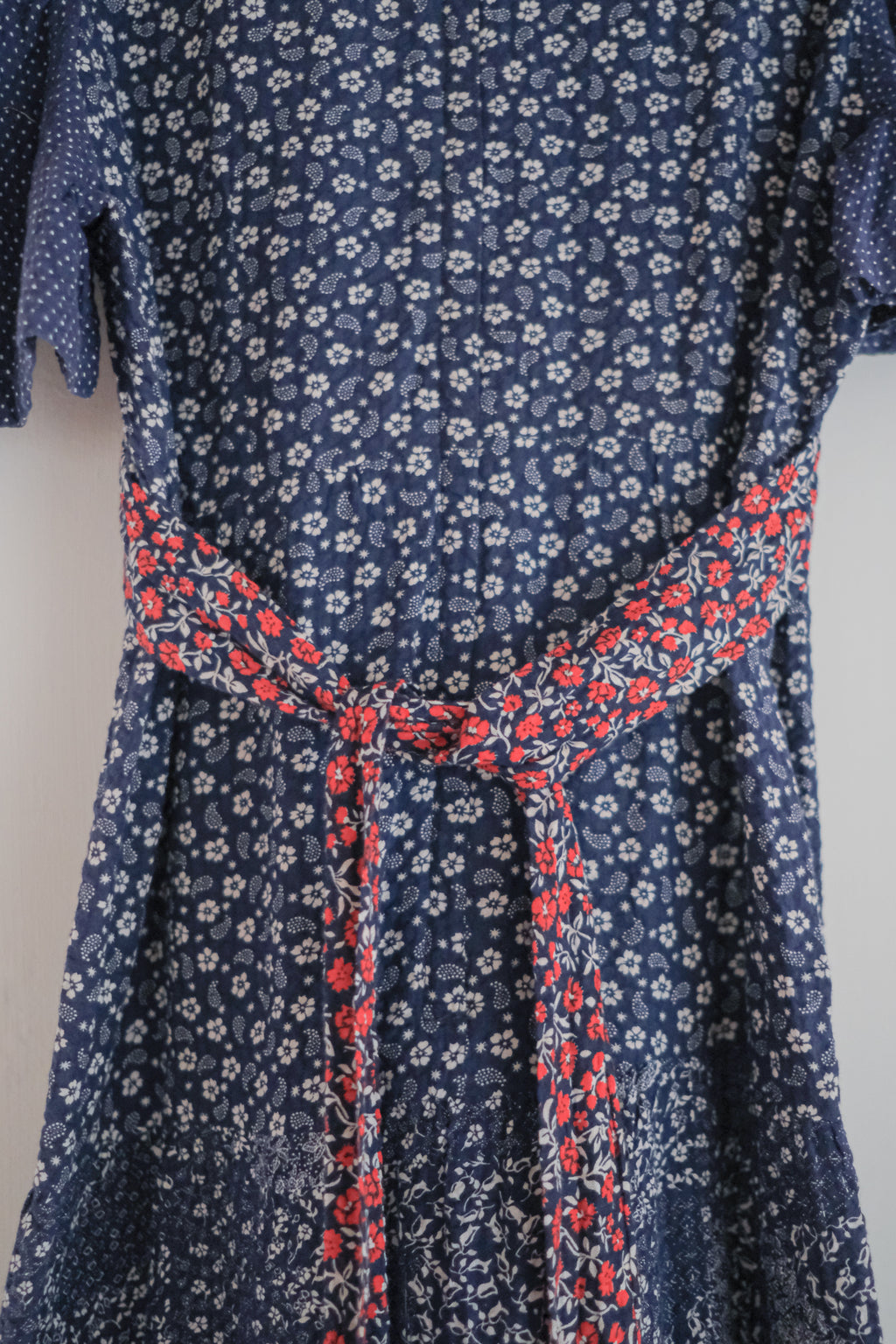 1970’s Calico Seersucker Maxi Dress / 古著碎花泡泡紗長洋裝