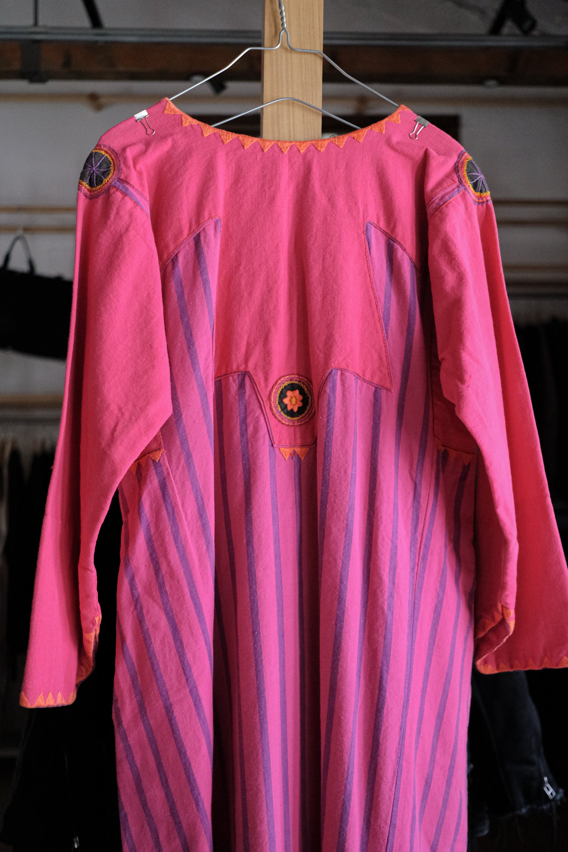 1970’s Josefa Embroidered Boho Mexican Kaftan / 古著Josefa椿之墨西哥刺繡長袍