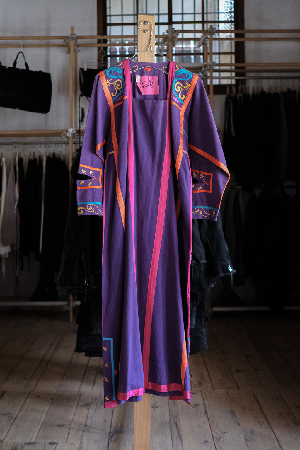 1970’s Josefa Embroidered Boho Mexican Kaftan / 古著Josefa緞帶刺繡墨西哥洋裝