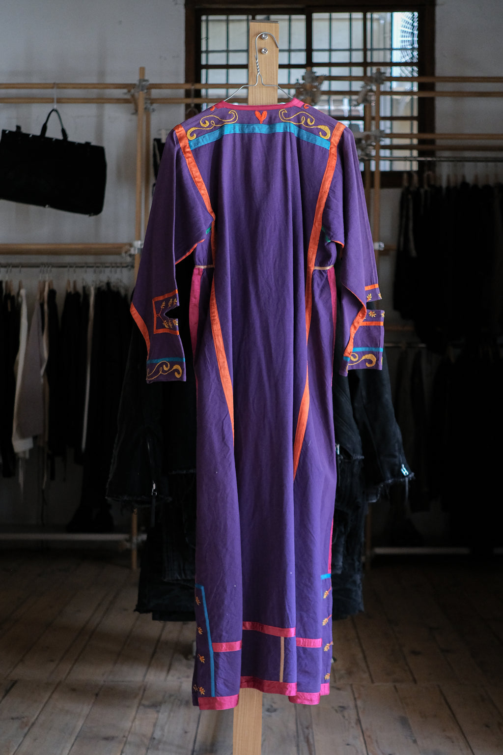 1970’s Josefa Embroidered Boho Mexican Kaftan / 古著Josefa緞帶刺繡墨西哥洋裝