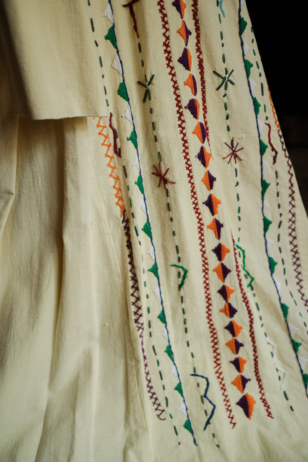 Vintage Egyptian Siwa Oasis Kaftan / 埃及古著奶油黃錫瓦刺繡長袍