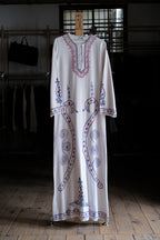Vintage Indian Hand Embroidered Cotton Gauze Folk Kaftan / 印度古著手刺繡棉紗民族長袍