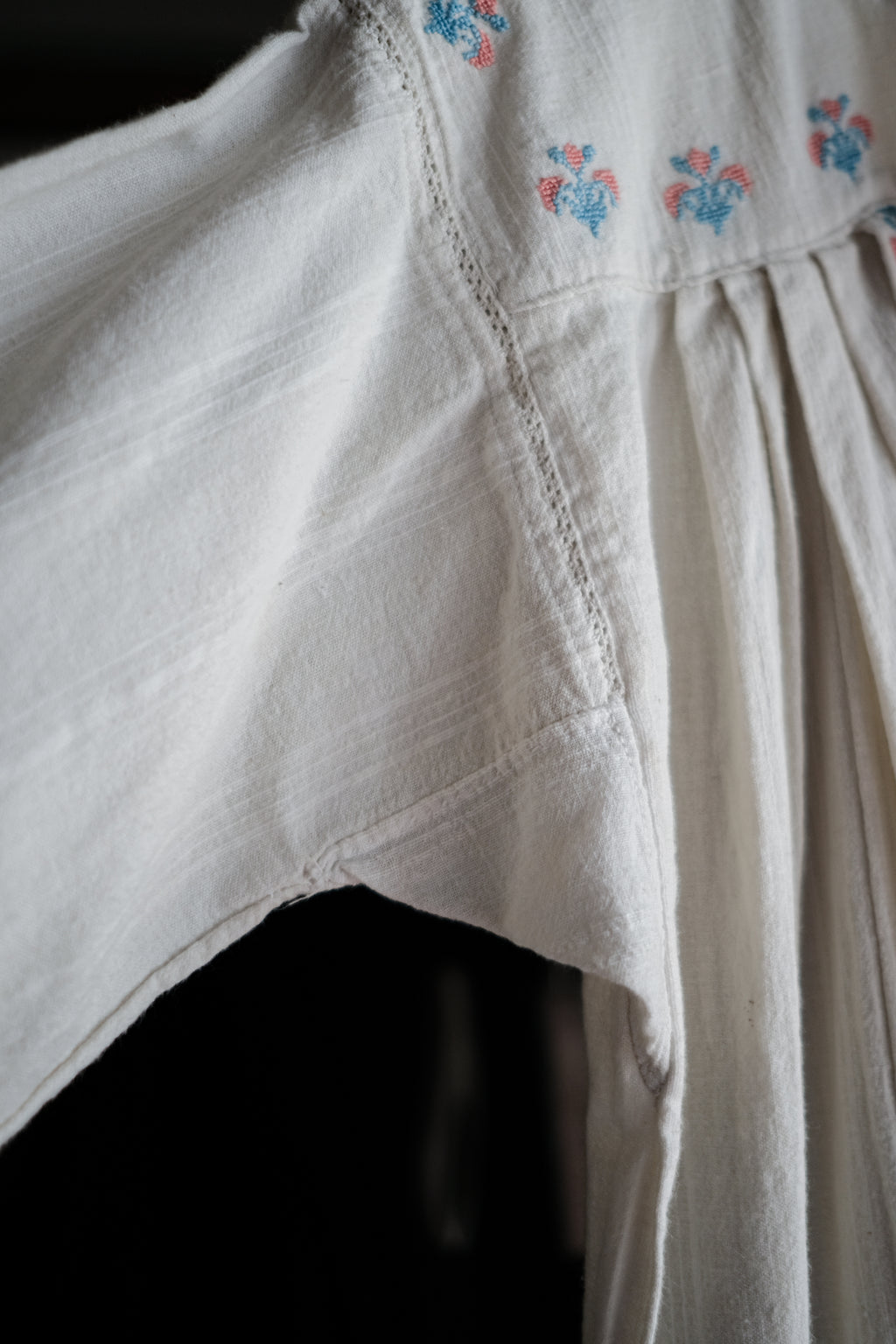 1950-1960’s East Europe Hand Made Kaftan / 古著東歐手工製刺繡長袍