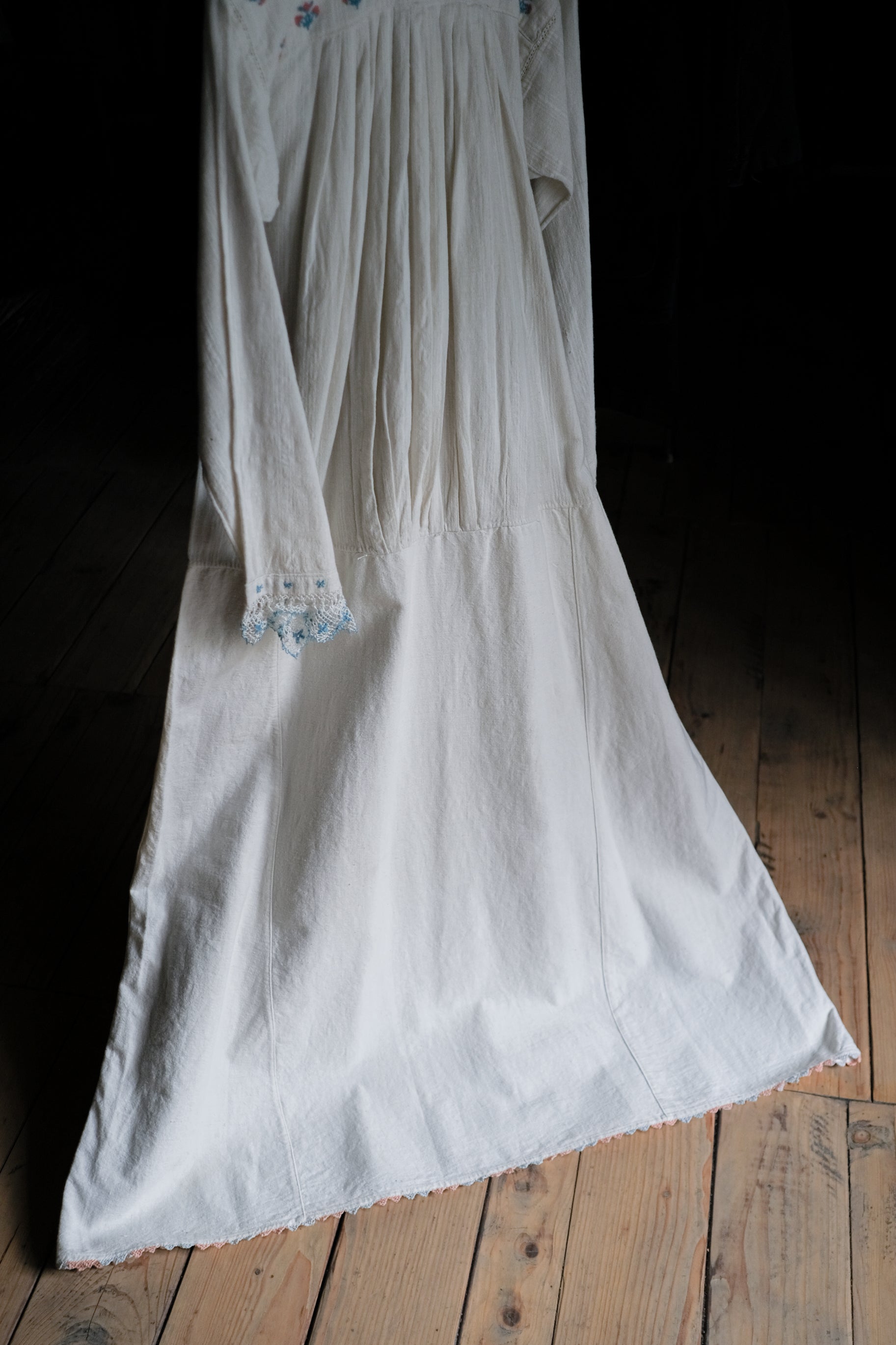 1950-1960’s East Europe Hand Made Kaftan / 古著東歐手工製刺繡長袍