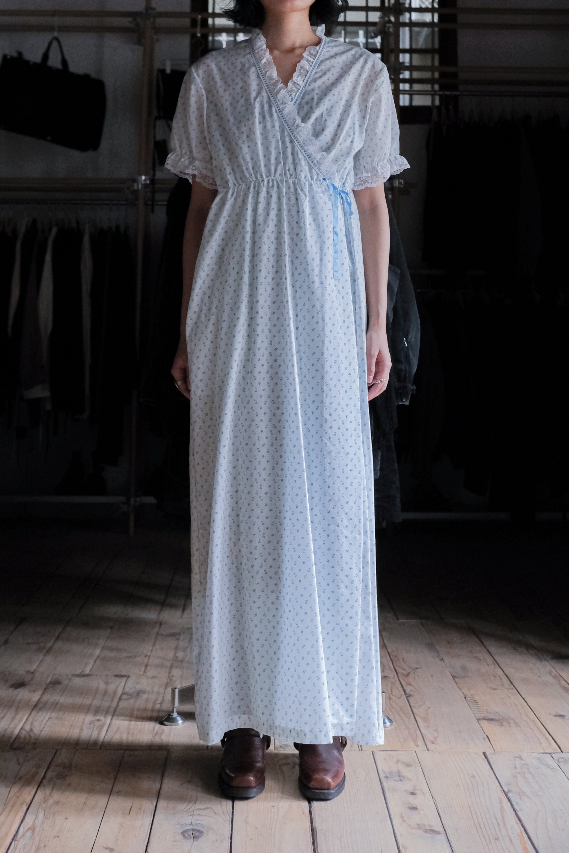 Vintage Nightgown Sheer Dress / 古著滿花透膚睡袍洋裝