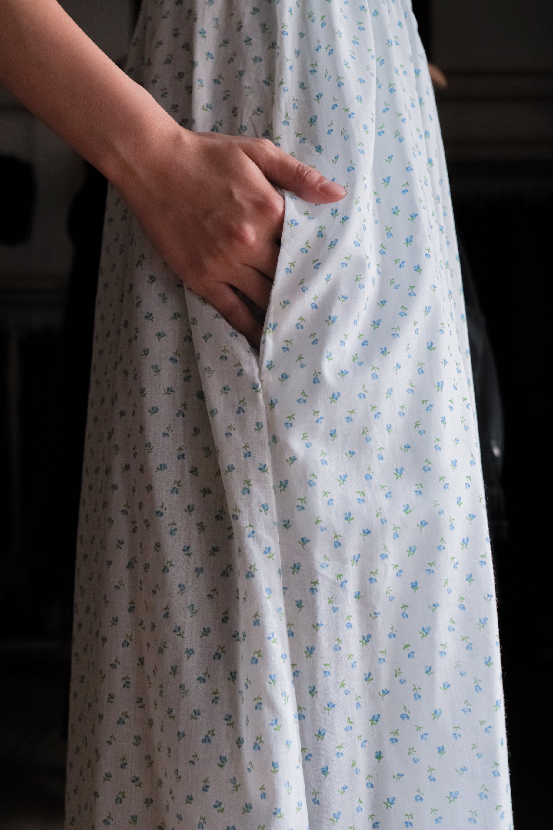 Vintage Nightgown Sheer Dress / 古著滿花透膚睡袍洋裝