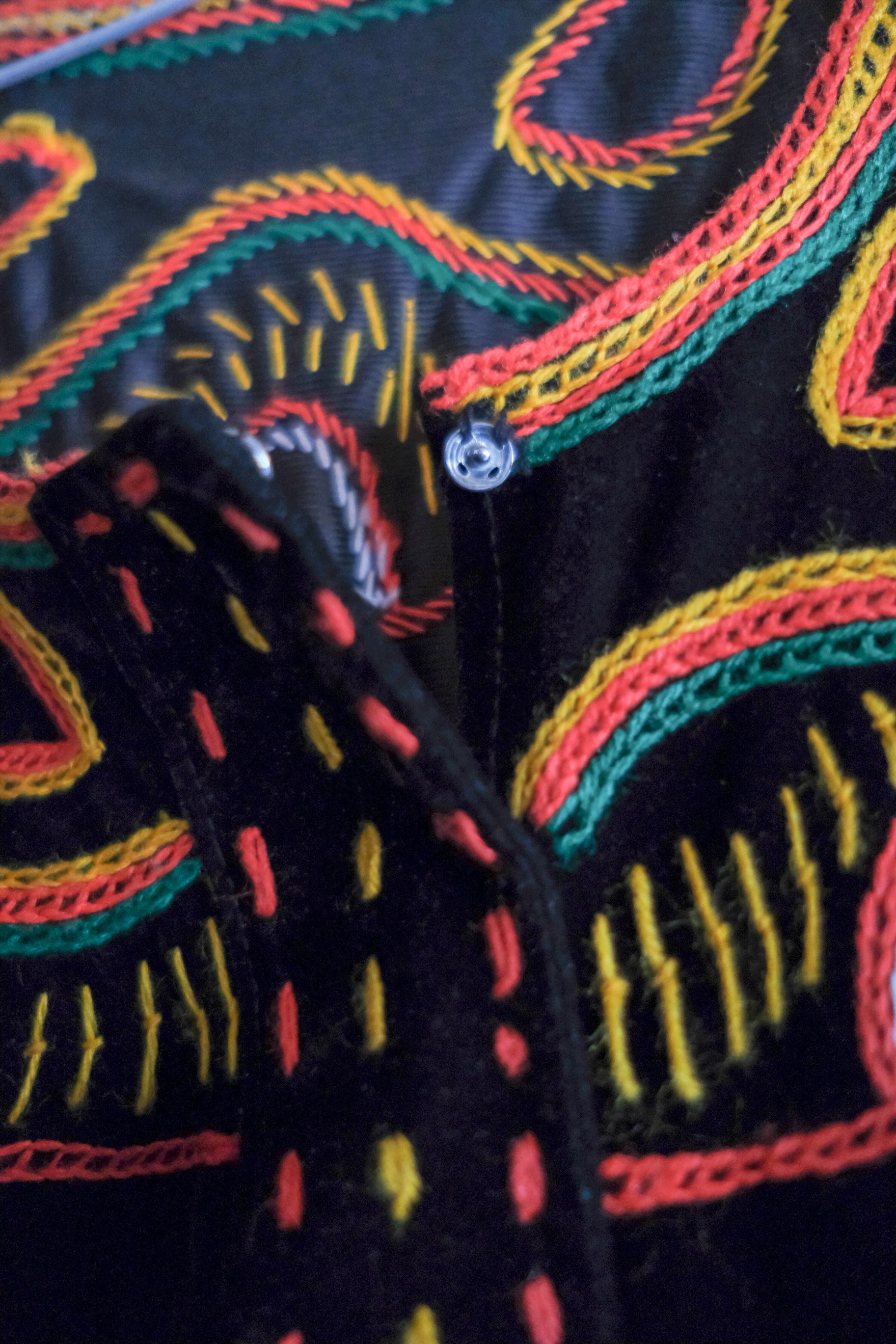 Vintage Cameroon Folk Velvet Smock / 喀麥隆古著絲絨民族罩衫
