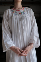 1970's Folk Embroidered Dress / 古著民族刺繡洋裝
