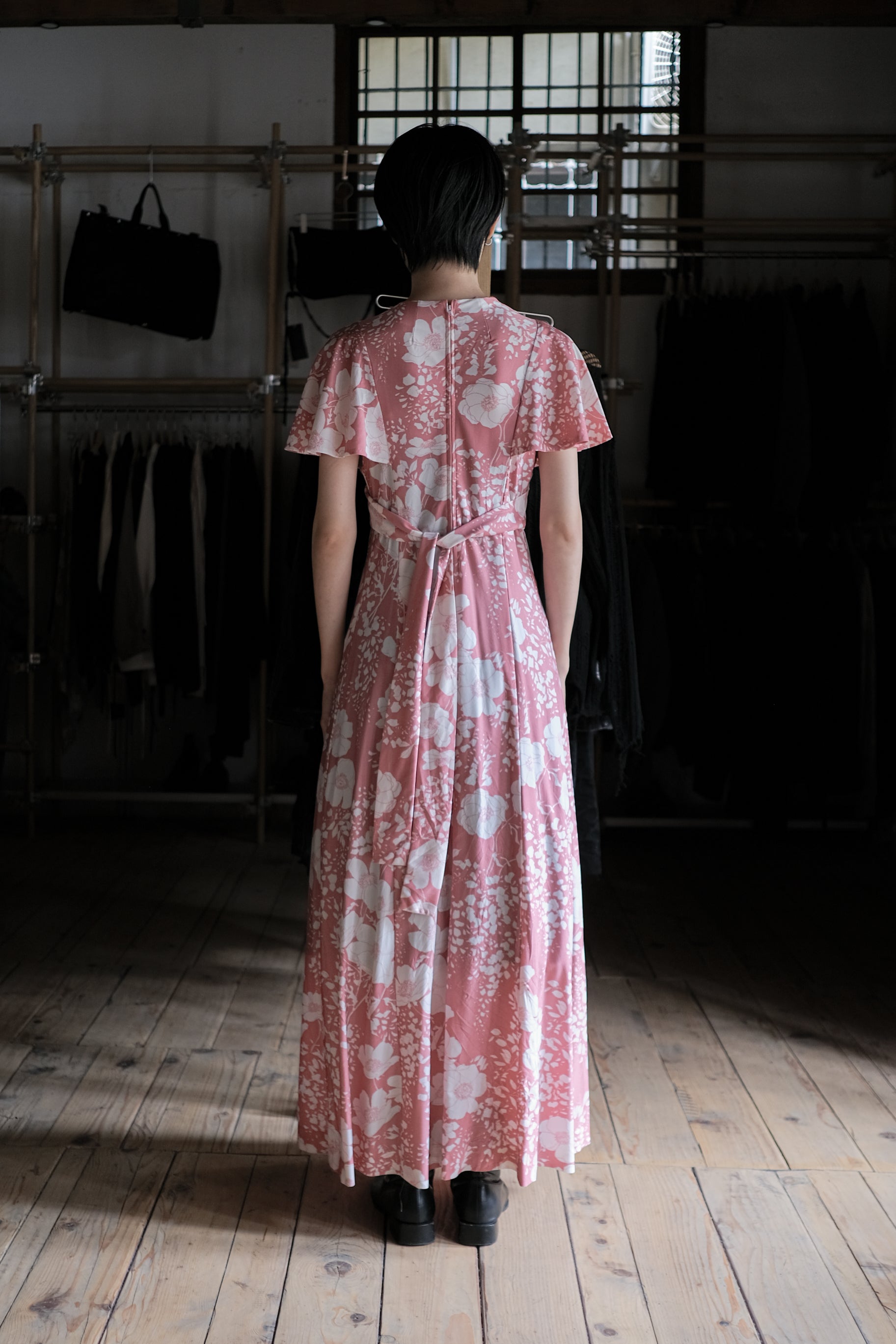 1970s Floral Flutter Sleeve Maxi Dress / 古著花卉荷葉袖長裙