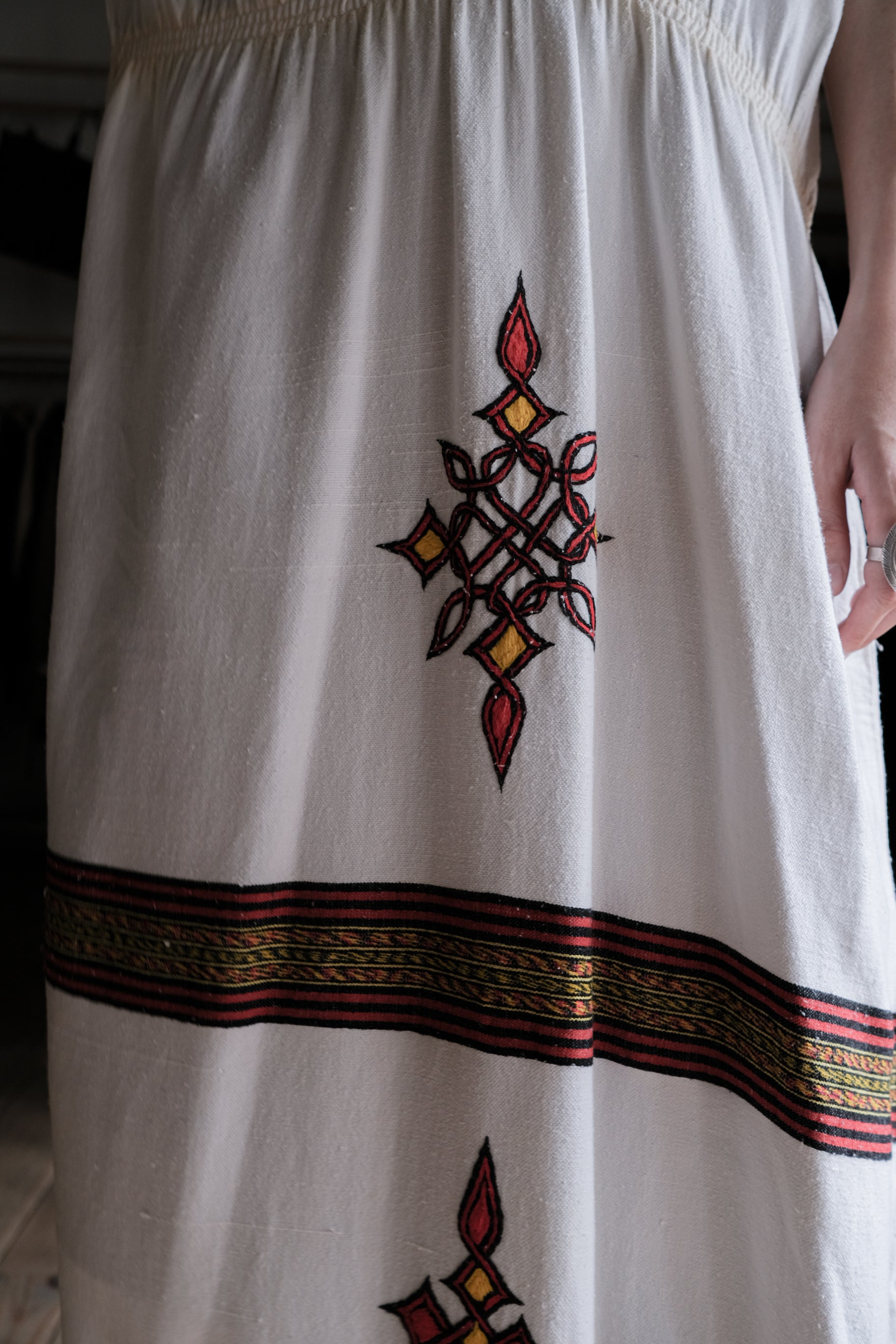 Ethiopian Kemis Kaftan / 衣索比亞傳統刺繡長袍