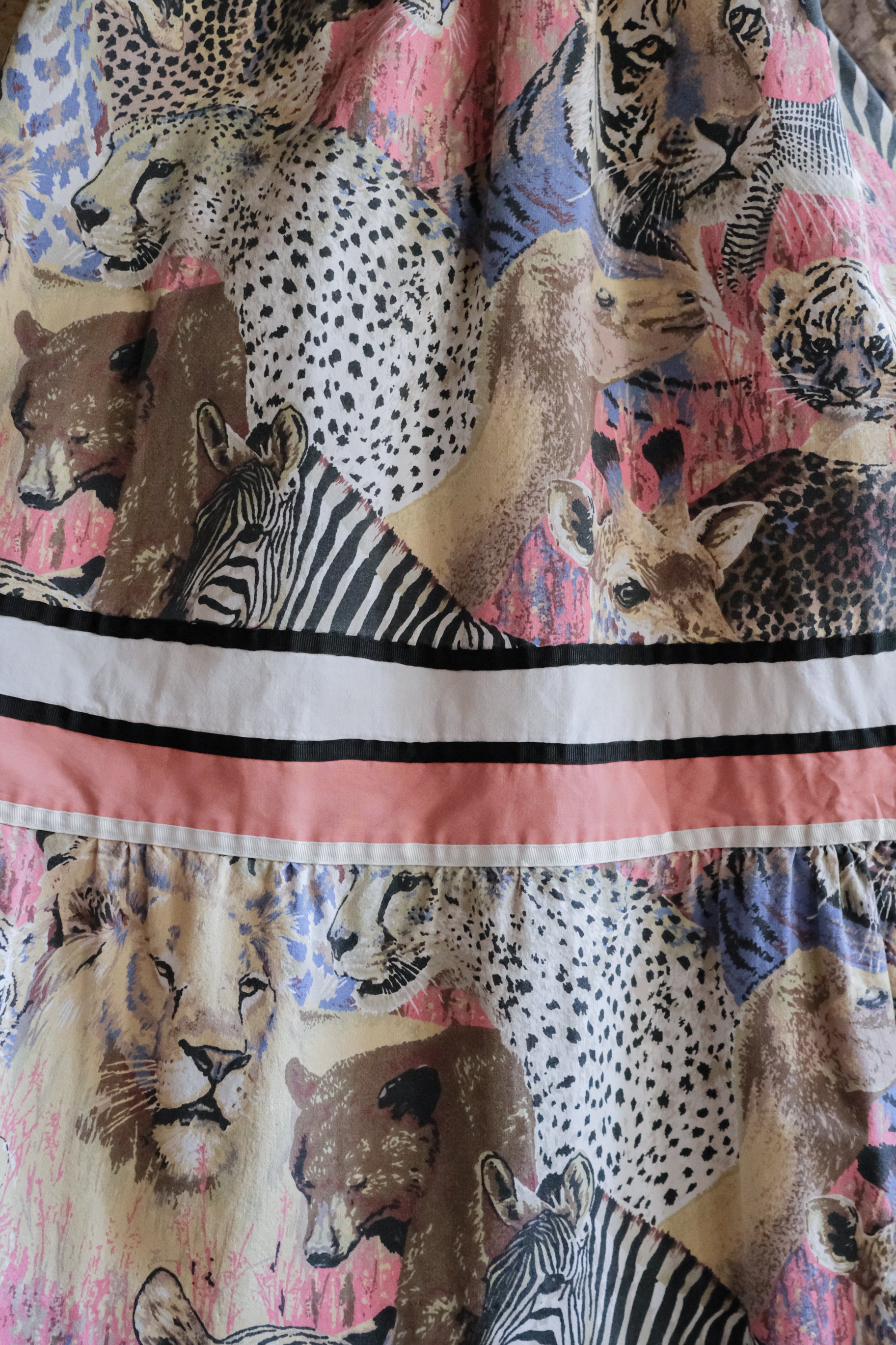 Vintage Animal Safari Graphic Print Muumuu Dress / 古著叢林萬獸印花穆穆洋裝