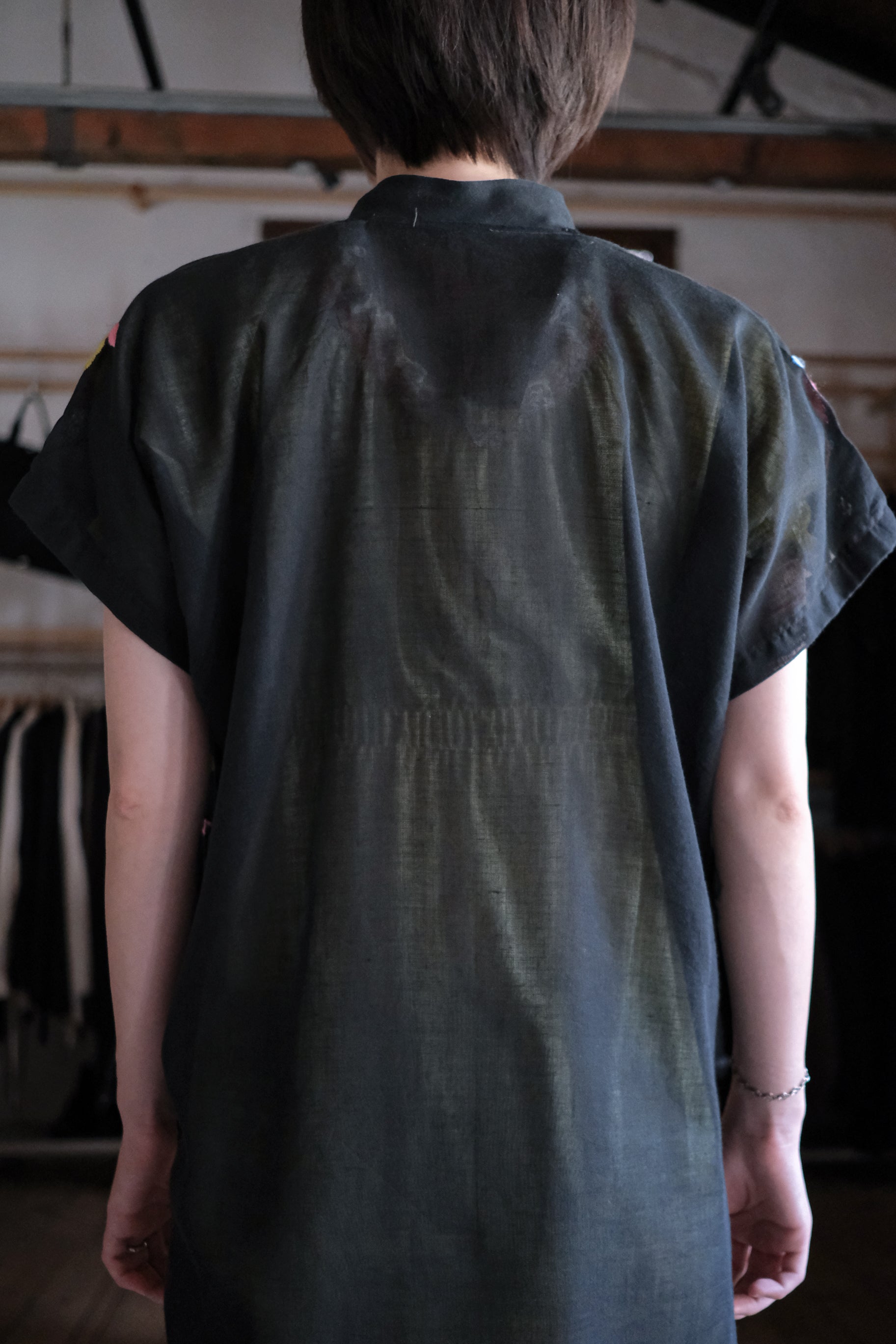 Vintage Mexican-Style Embroidered Gauze Kaftan / 古著墨西哥風刺繡黑紗透膚罩衫