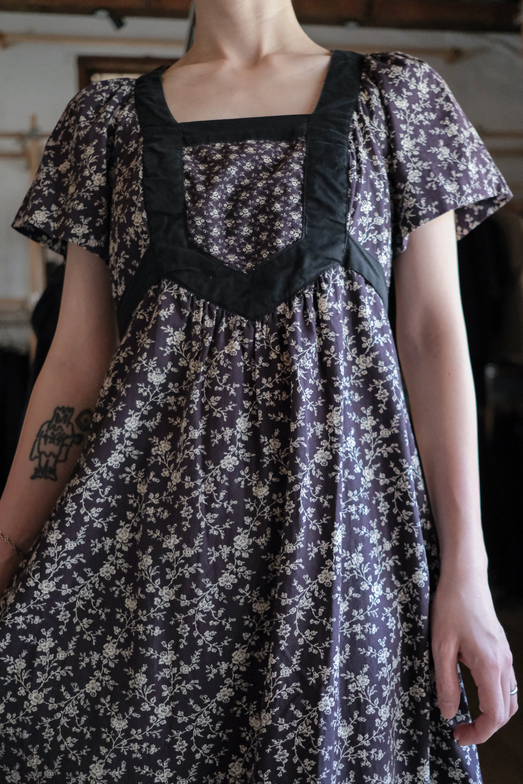 Vintage Shawn Originals Floral Square Neck Dress / 古著方領碎花洋裝