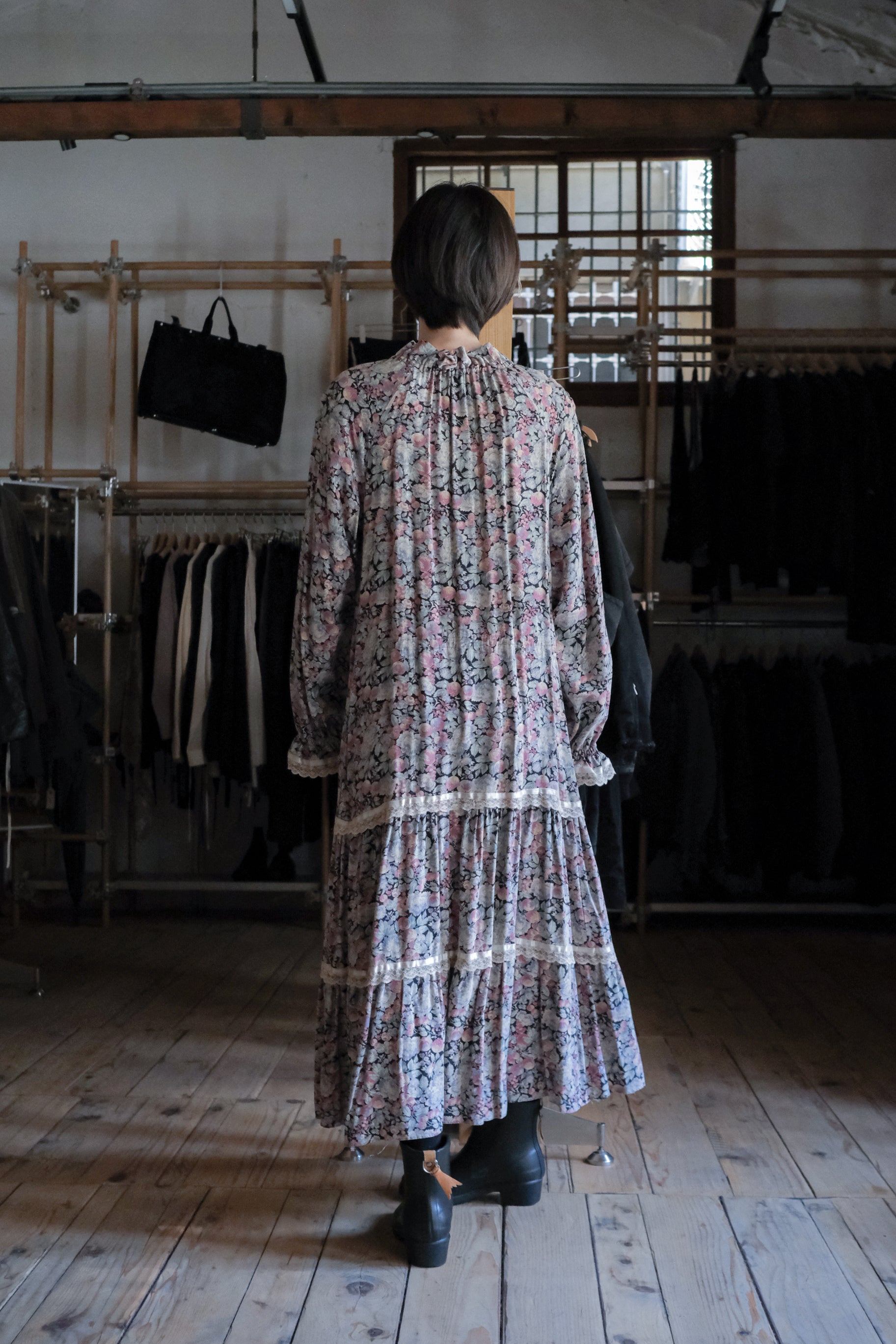 Vintage Floral Lace-Trimmed Prairie Dress / 古著碎花蕾絲拼接草原長洋裝