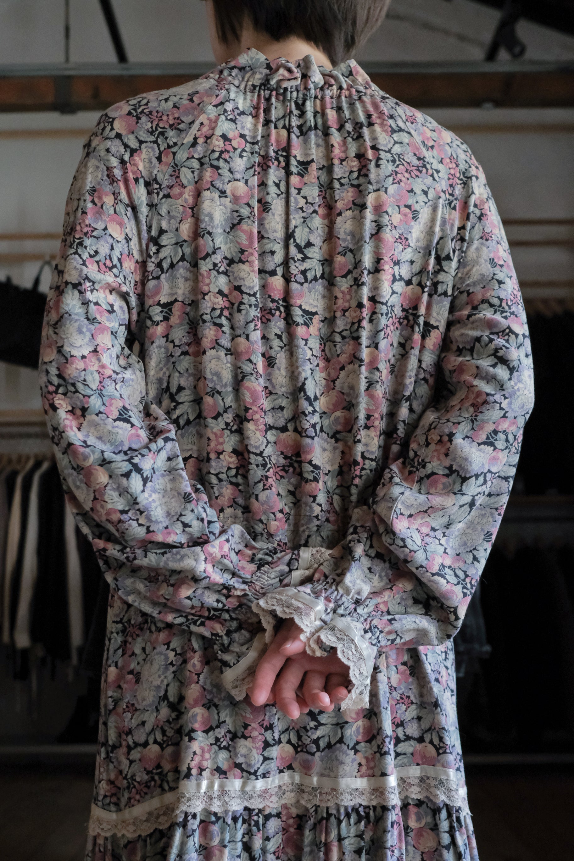 Vintage Floral Lace-Trimmed Prairie Dress / 古著碎花蕾絲拼接草原長洋裝