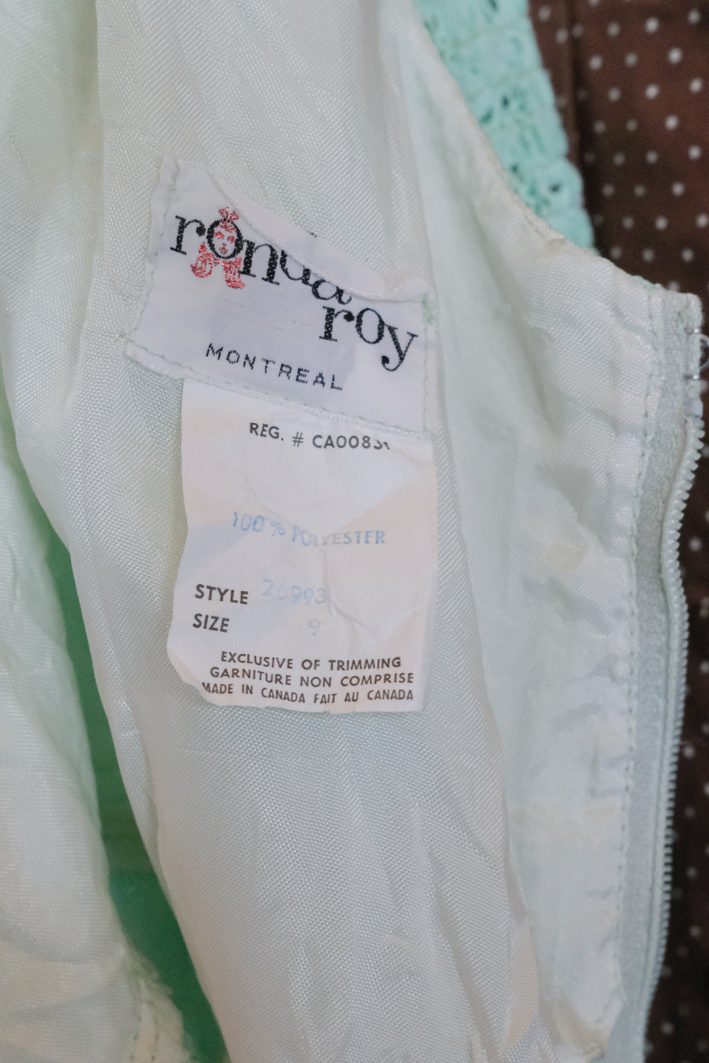 1970's Ronda Roy Mint Green Eyelet Maxi Dress / 古著薄荷綠鏤空刺繡長洋裝