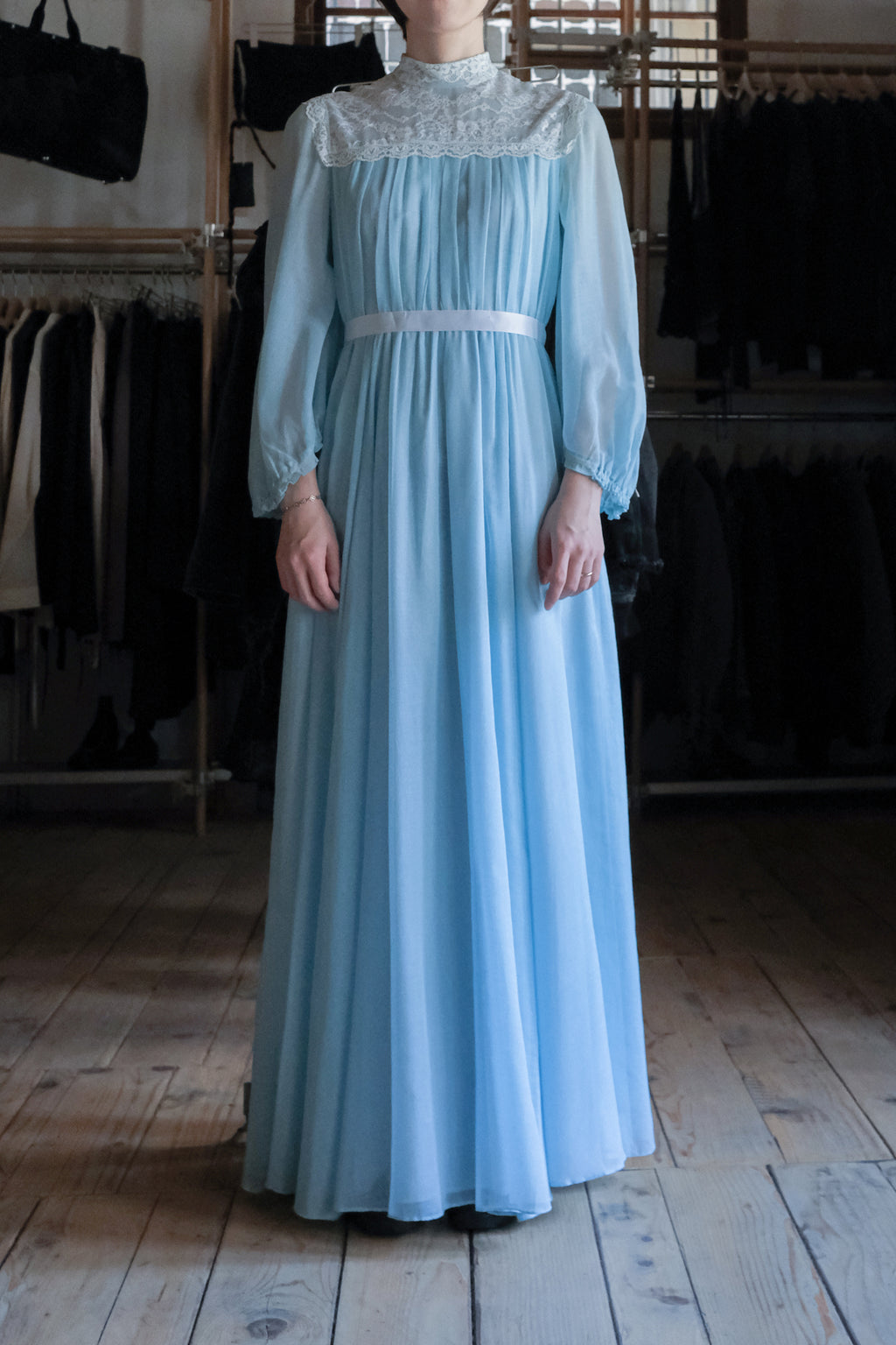 1970's Vintage Lace-Yoke Chiffon Gown  / 古著蕾絲拼接雪紡長禮服裙