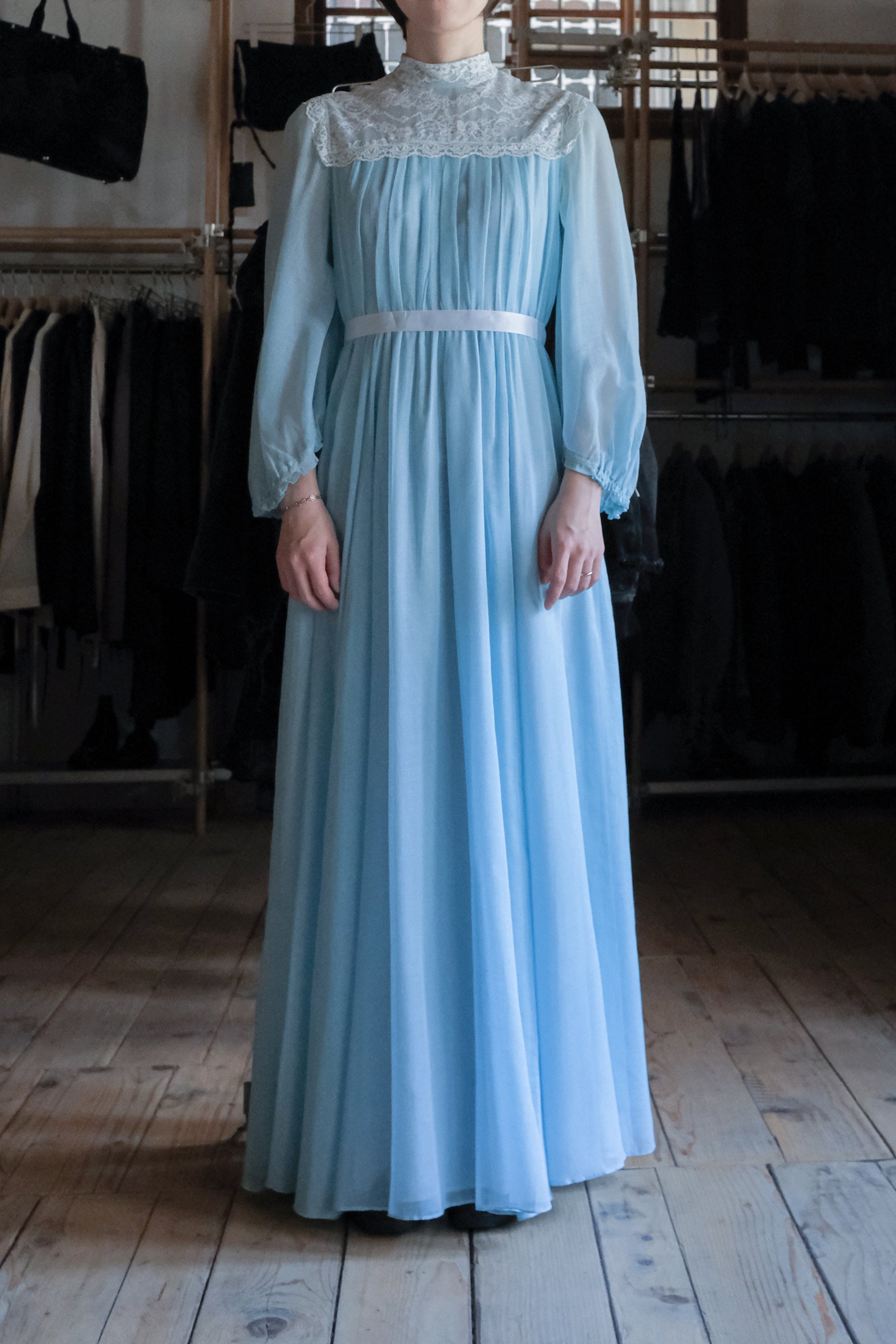 1970's Vintage Lace-Yoke Chiffon Gown  / 古著蕾絲拼接雪紡長禮服裙