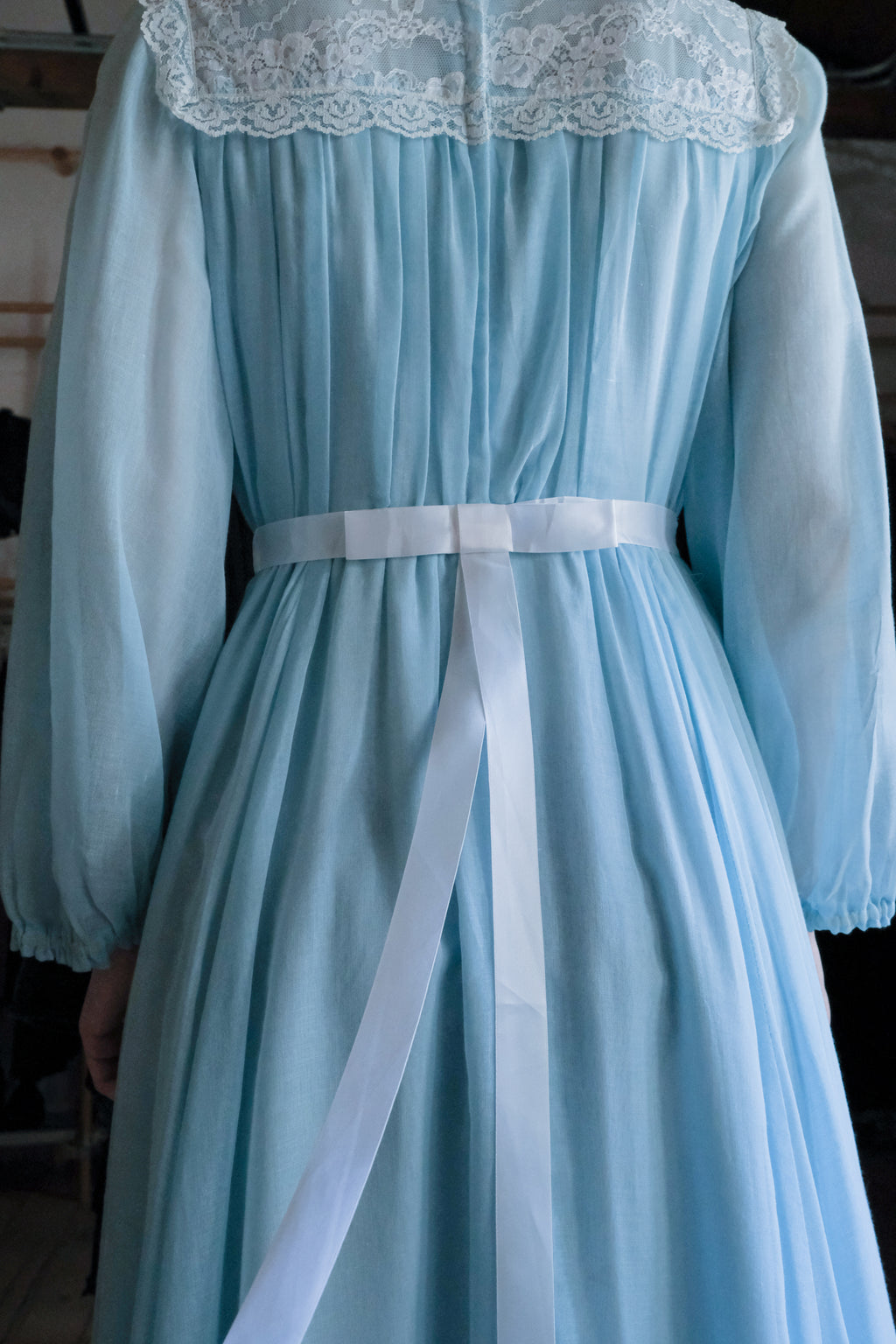 1970's Vintage Lace-Yoke Chiffon Gown  / 古著蕾絲拼接雪紡長禮服裙