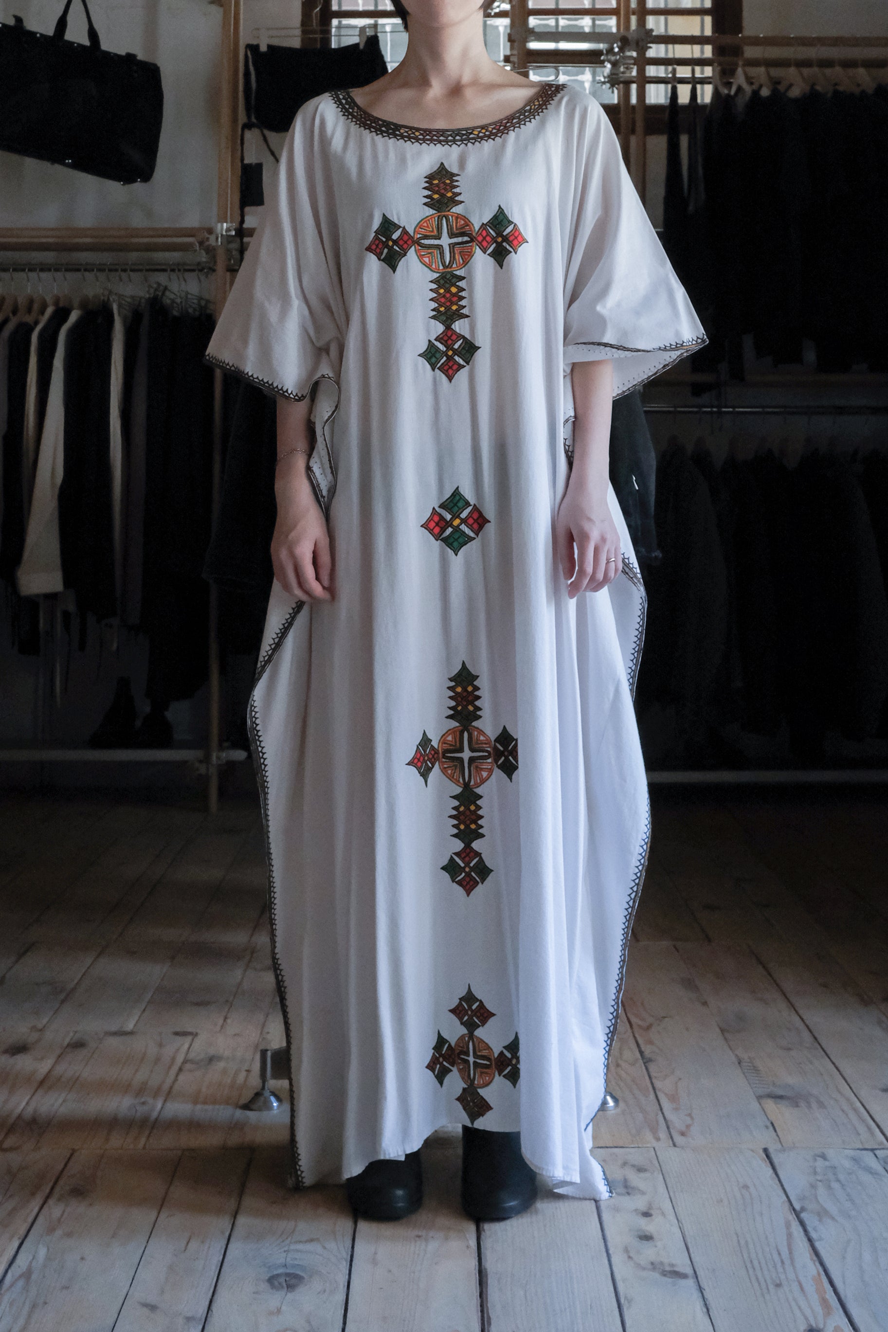 Ethiopian Habesha Embroidered Kaftan / 衣索比亞傳統刺繡長袍
