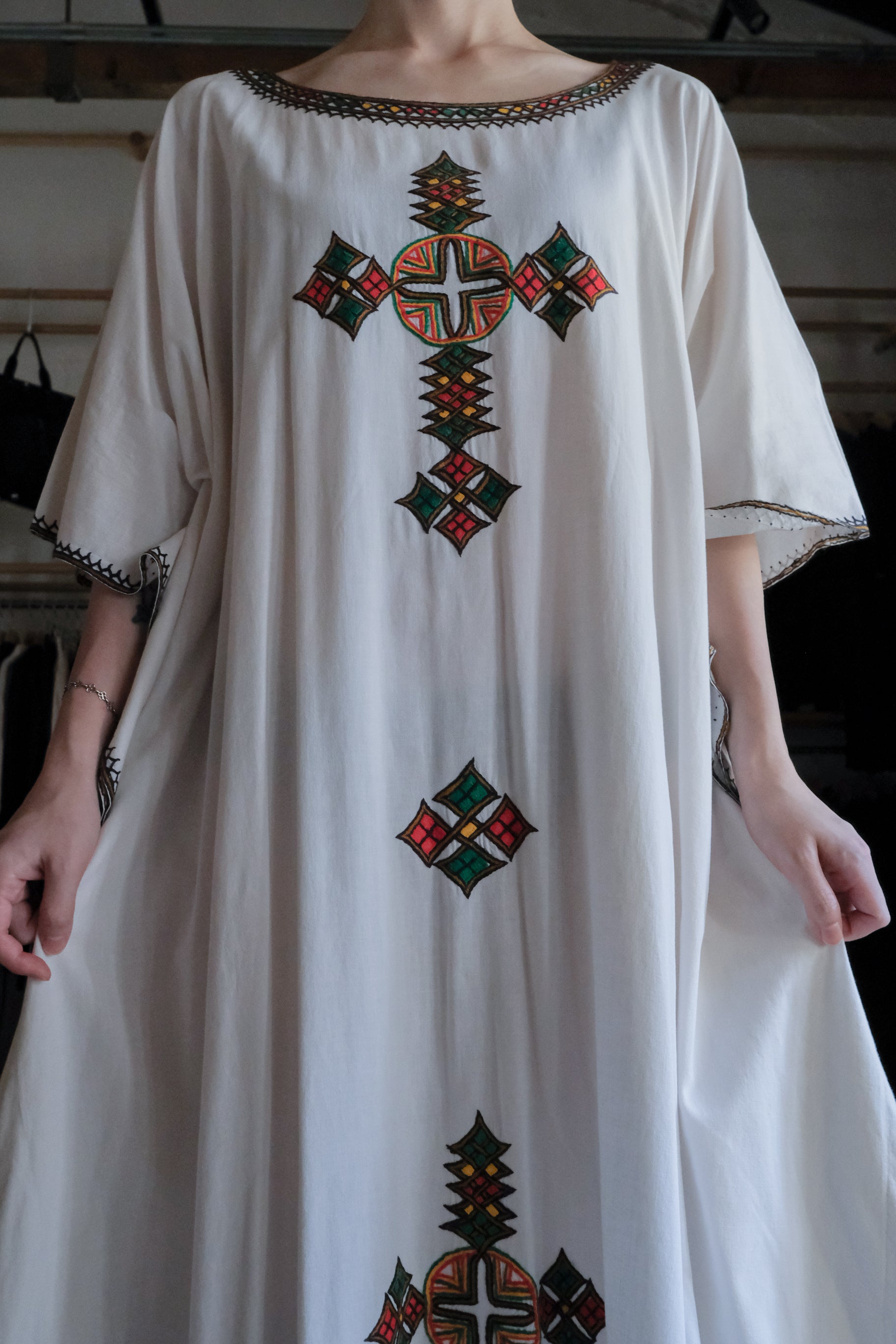 Ethiopian Habesha Embroidered Kaftan / 衣索比亞傳統刺繡長袍