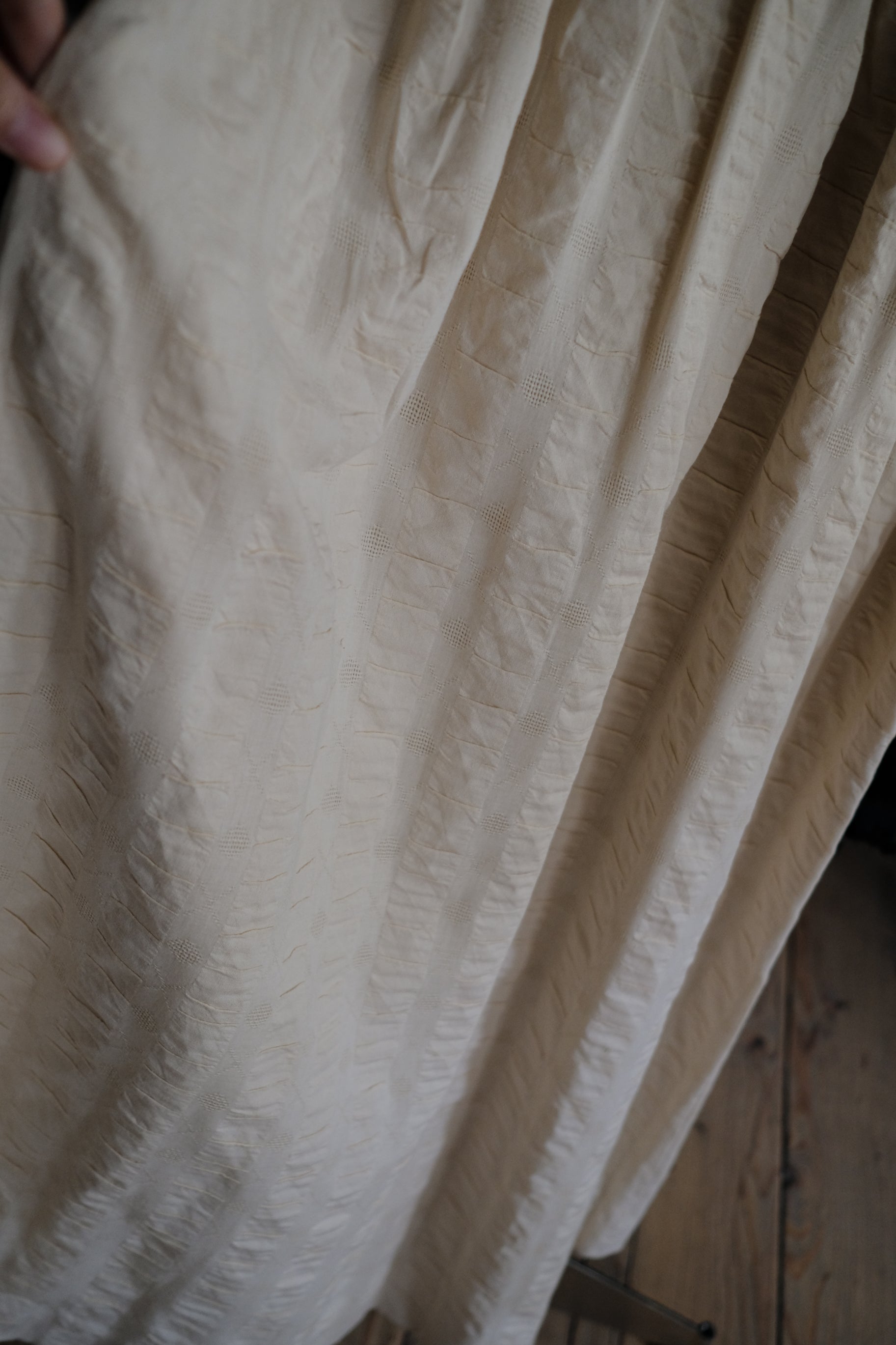 1960-1970's Cream Lace-Trimmed Pintuck Empire Waist Maxi Dress / 古著奶油白方領蕾絲絎縫帝國高腰長洋裝