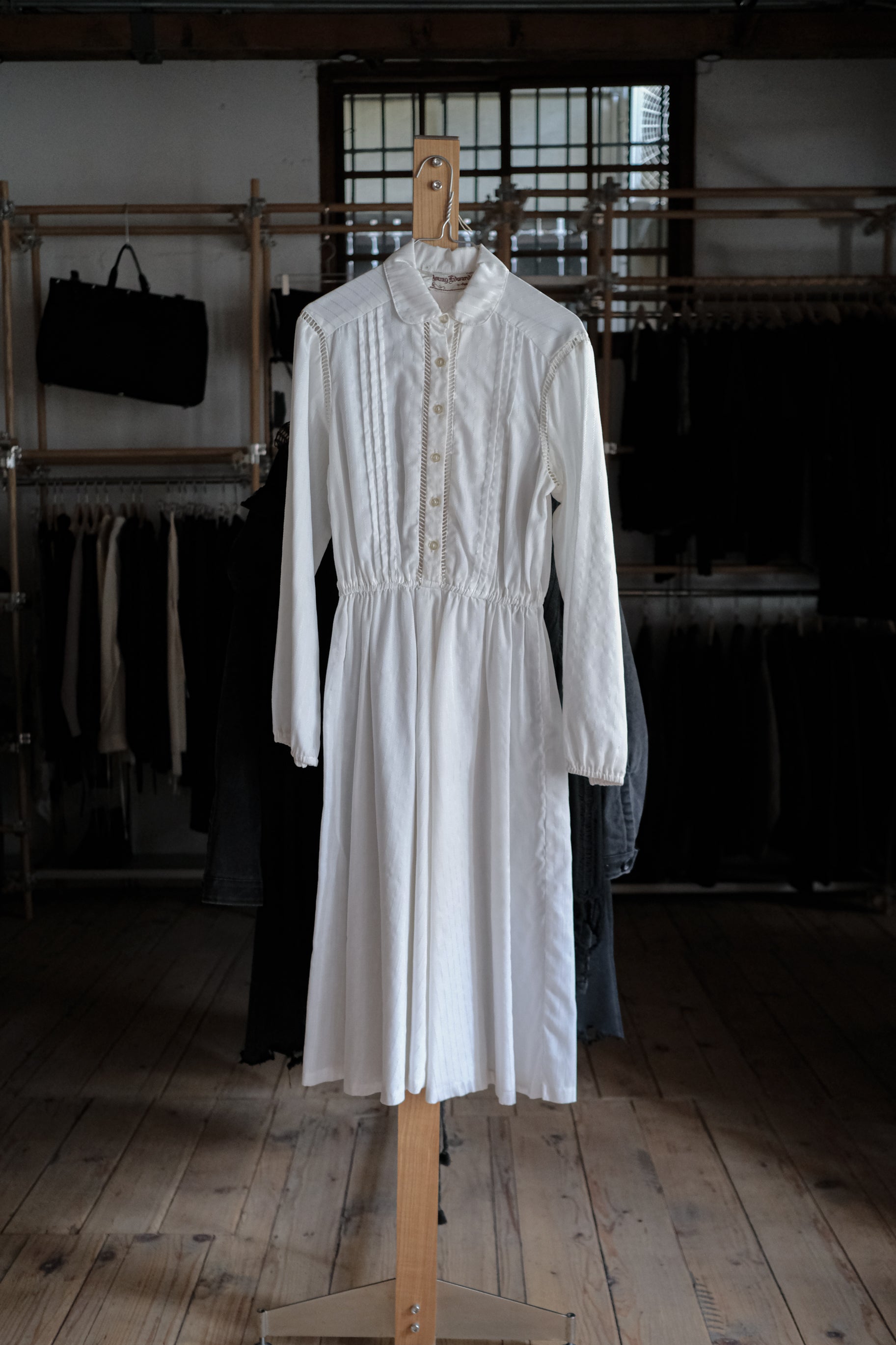 1970's Young Edwardian Collar Ladder Lace Pintuck Dress / 古著圓領梯形鏤空絎縫洋裝