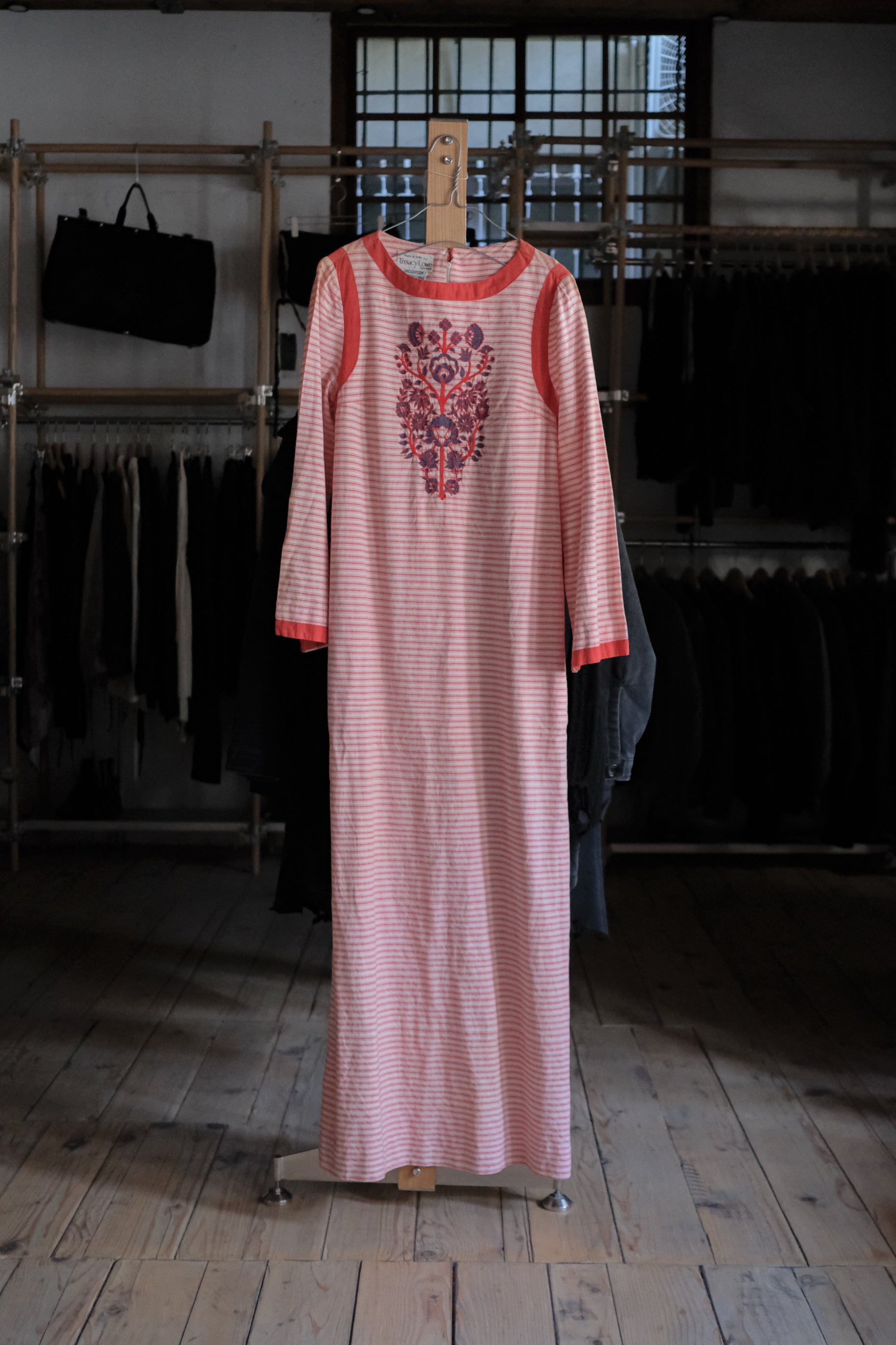 1970's Folk Embroidered Striped Column Maxi Dress / 古著民族條紋刺繡長裙