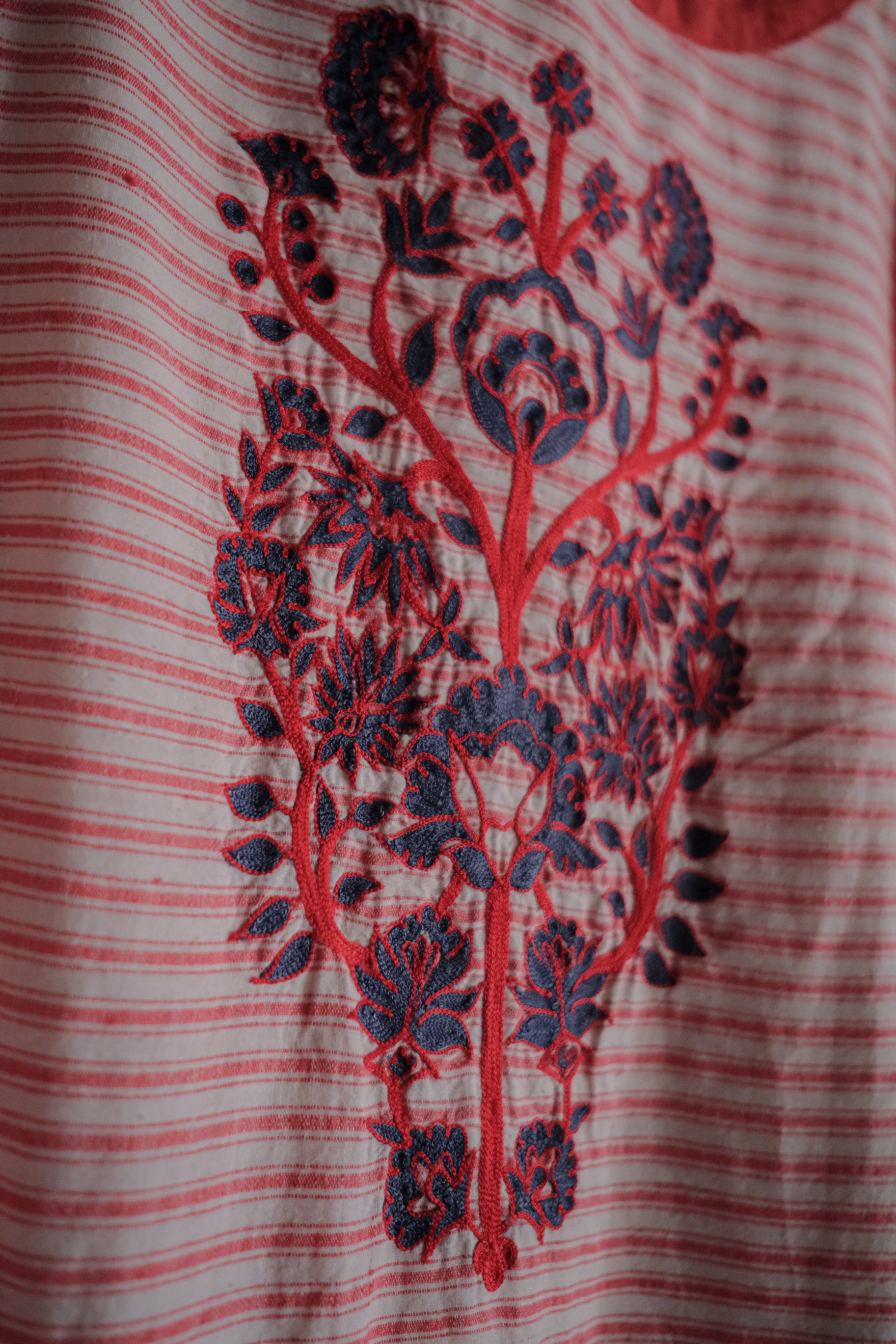 1970's Folk Embroidered Striped Column Maxi Dress / 古著民族條紋刺繡長裙