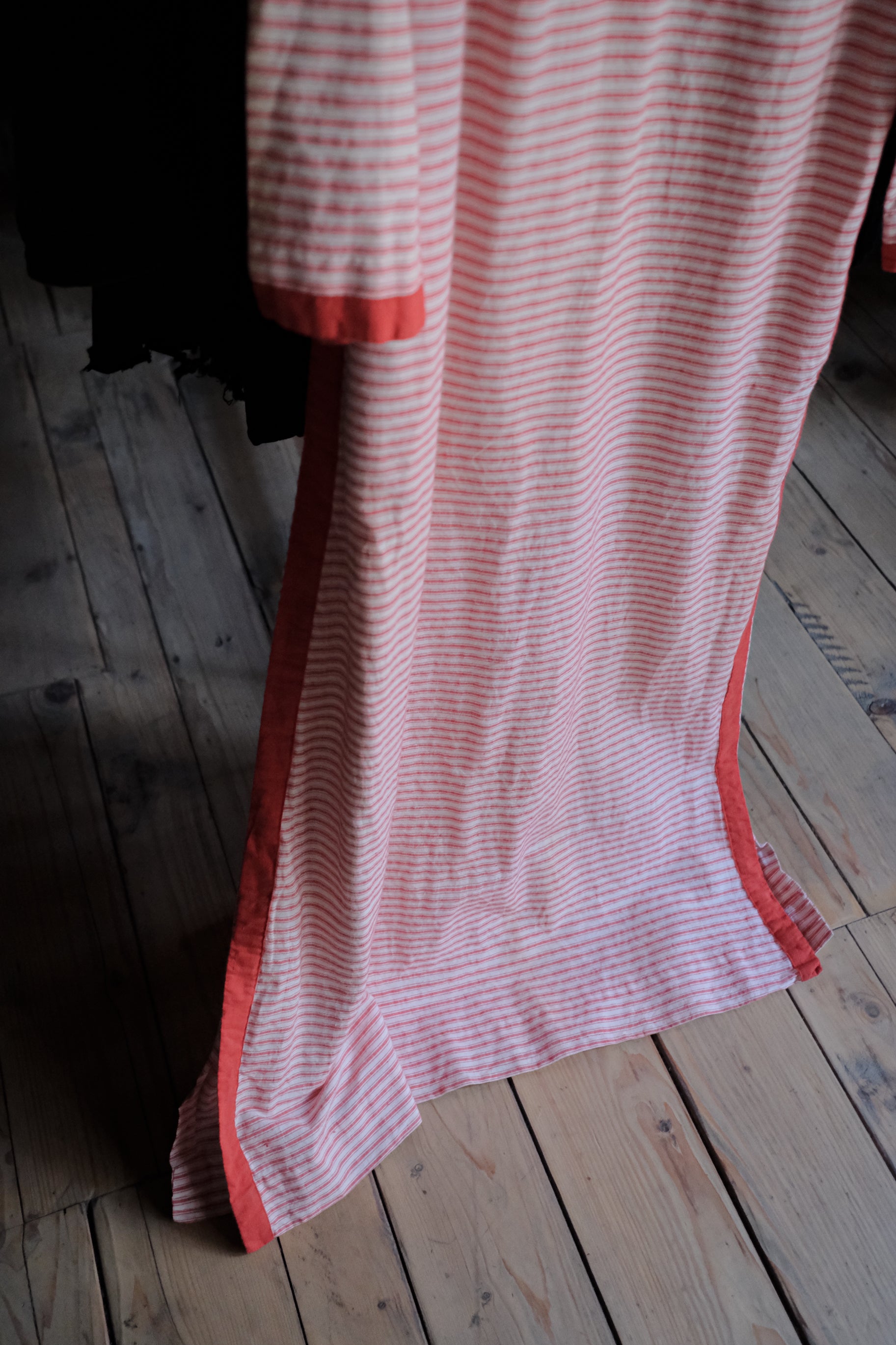 1970's Folk Embroidered Striped Column Maxi Dress / 古著民族條紋刺繡長裙