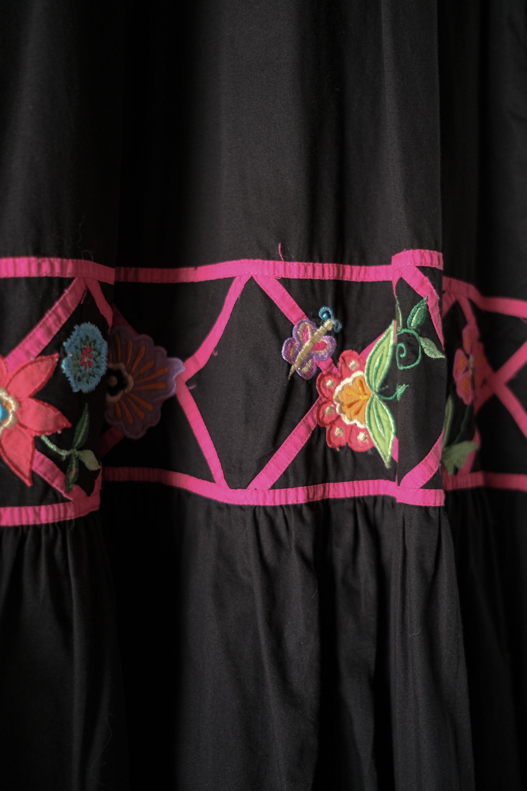 Vintage Folk Art Applique Dress / 古著民族貼布刺繡洋裝