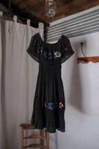 1970's Mexican Shoulder Off Embroidered Dress / 墨西哥古著露肩刺繡洋裝