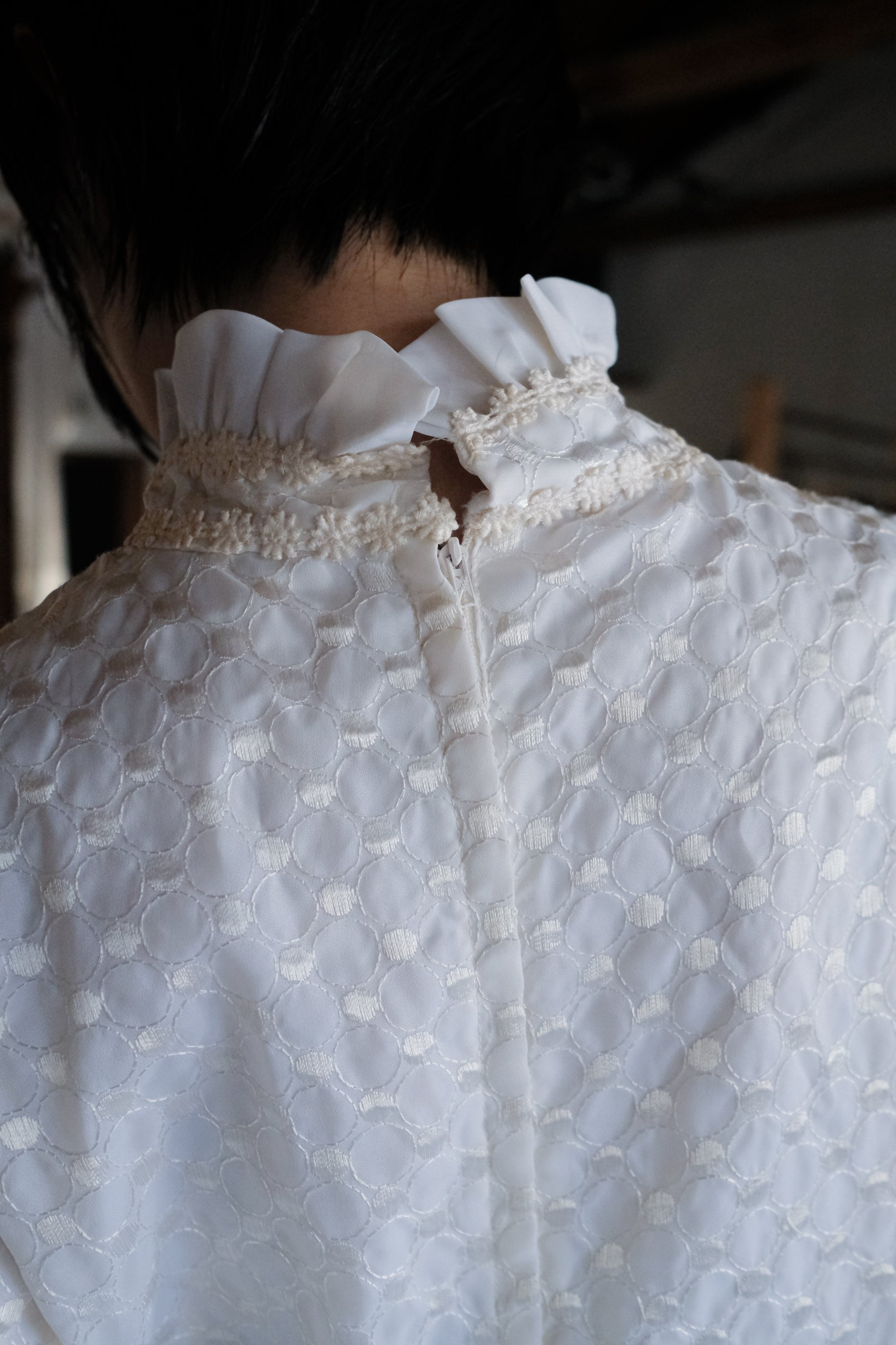 1960-1980's Dotted Jacquard Lace Cascade Gown / 古董波點蕾絲緹花長尾褶婚裙