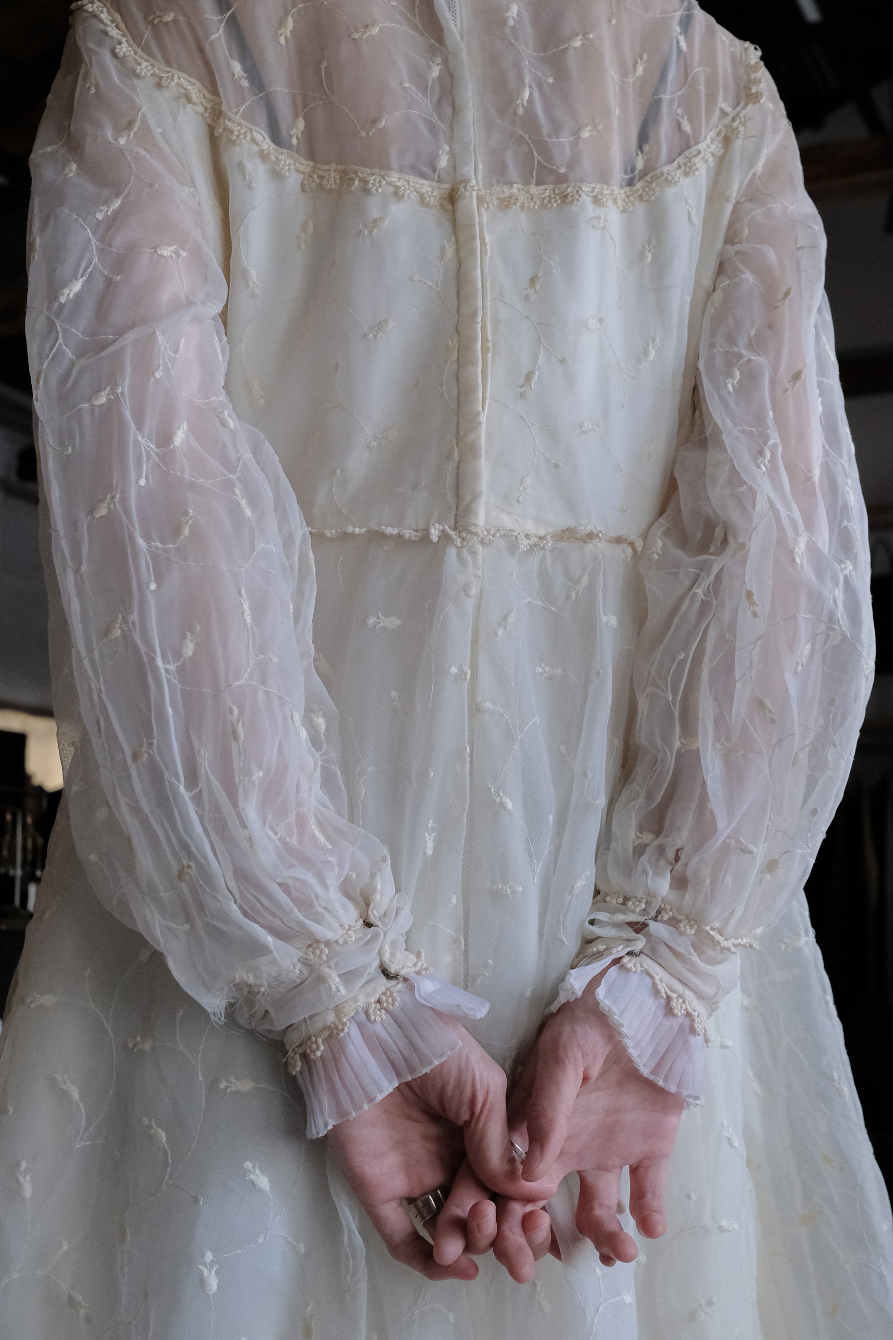 1960-1980's Lace Cloud Gauze Gown / 古董蕾絲雲紗婚裙