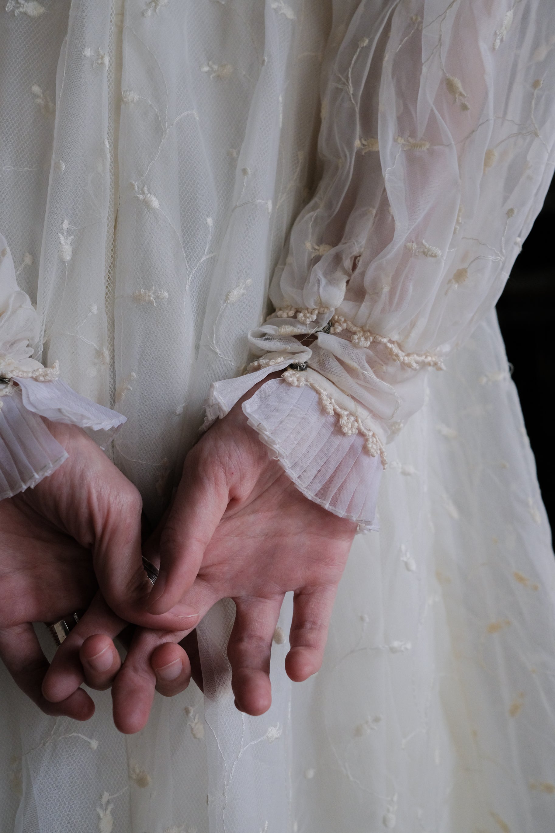 1960-1980's Lace Cloud Gauze Gown / 古董蕾絲雲紗婚裙
