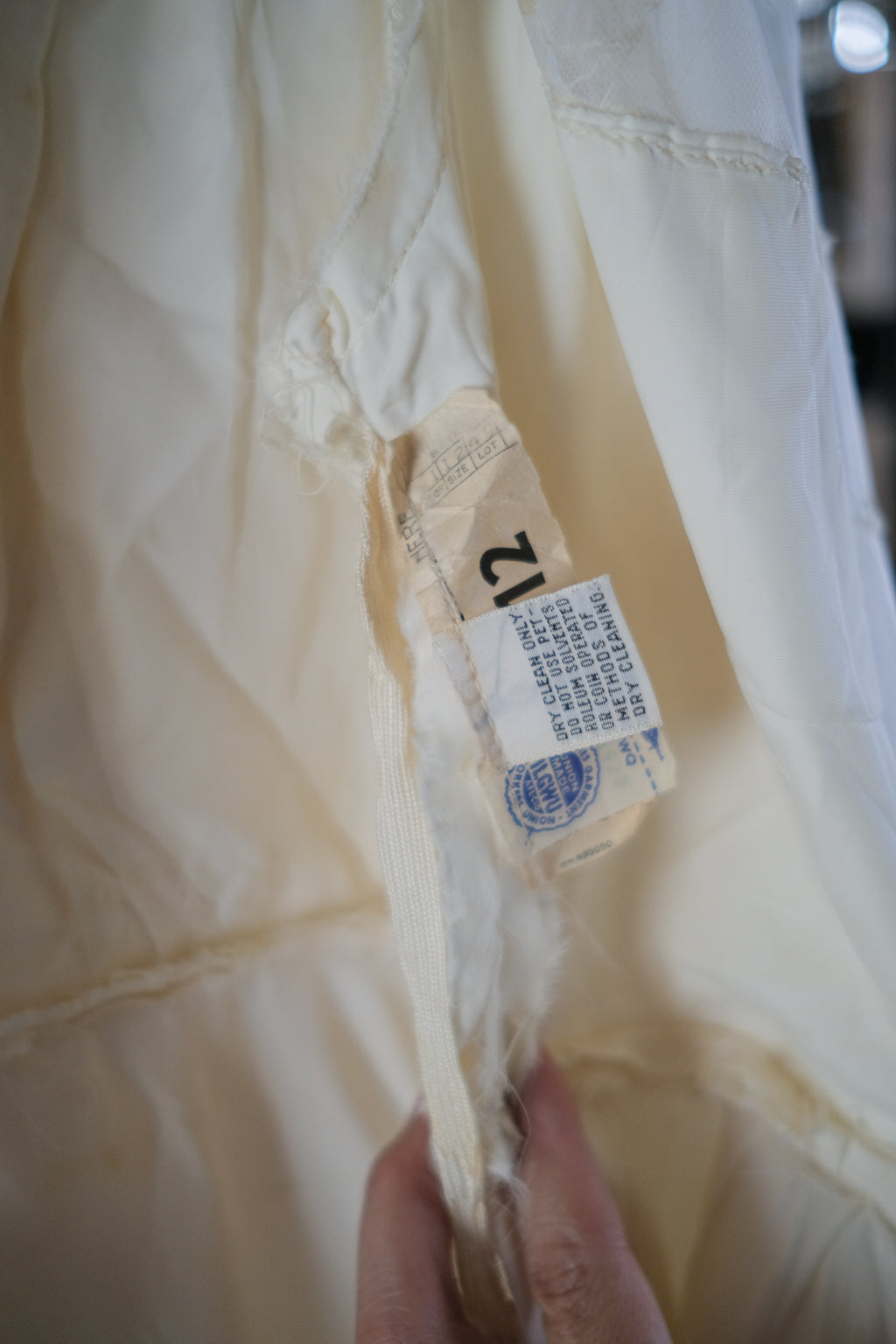 1960-1980's Lace Cloud Gauze Gown / 古董蕾絲雲紗婚裙