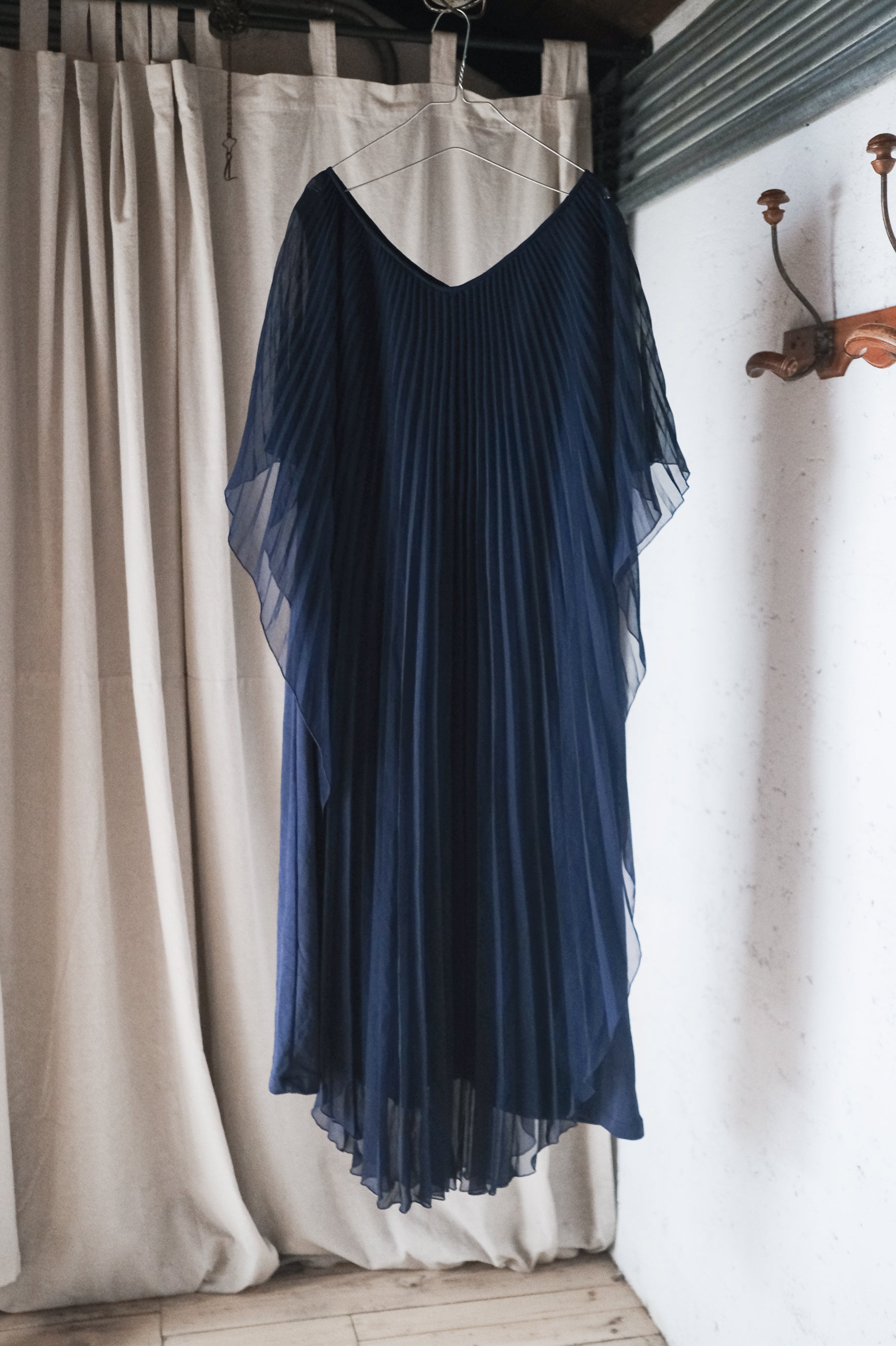 Vintage Pleated Kaftan Dress / 古著百折長袍洋裝